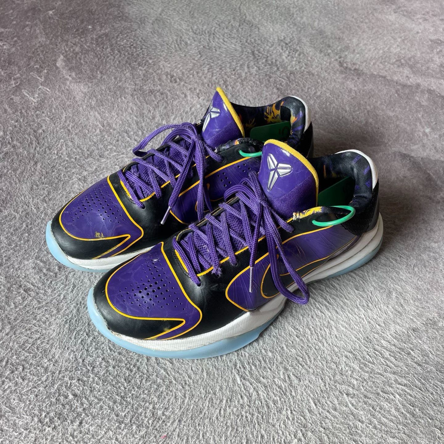 Nike Nike Purple Lowtop Sneakers 43 Men Size US 10 / EU 43 - 1 Thumbnail