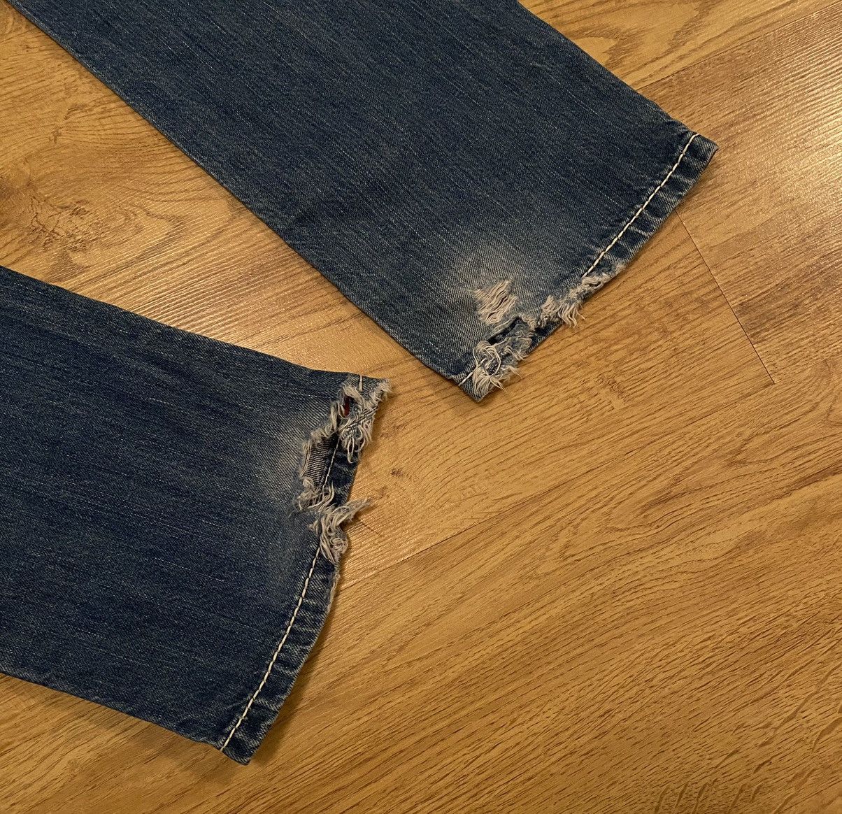 True Religion True Religion Bobby Super T Denim x Vintage x Avant Garde Size US 30 / EU 46 - 13 Thumbnail