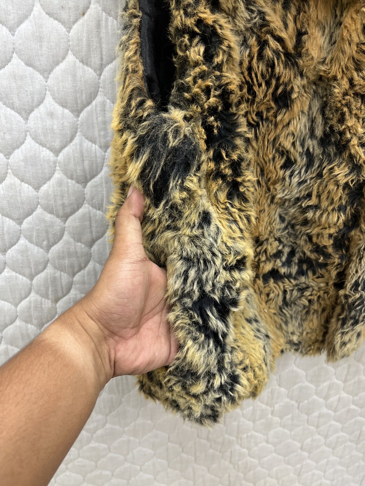 Vintage 🔥🔥🔥STEALS VINTAGE VALLEY FAUX FUR VEST Size L / US 10 / IT 46 - 13 Thumbnail