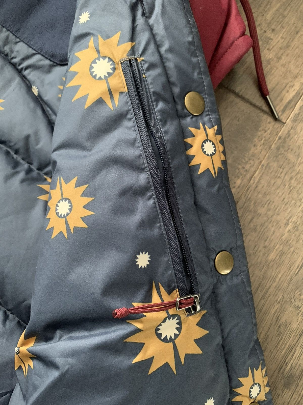 Patagonia 🌞 Patagonia Women's Bivy Down Hooded Vest (Sz M Size M / US 6-8 / IT 42-44 - 3 Thumbnail