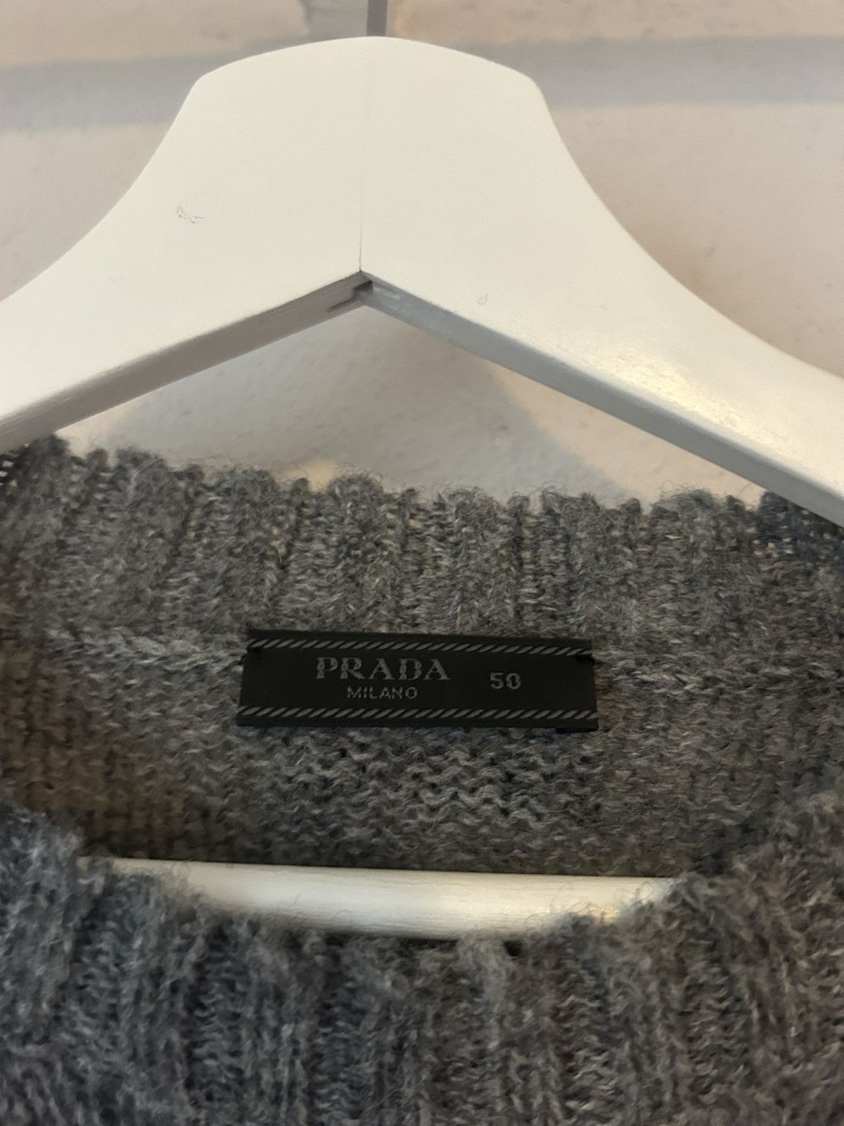 Prada AW2018 Grey Banana Wool Knit Sweater Size US M / EU 48-50 / 2 - 8 Thumbnail
