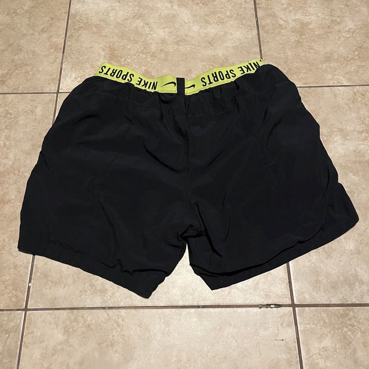 Nike × Vintage Nike Reversible Basketball Shorts Size US 32 / EU 48 - 6 Thumbnail
