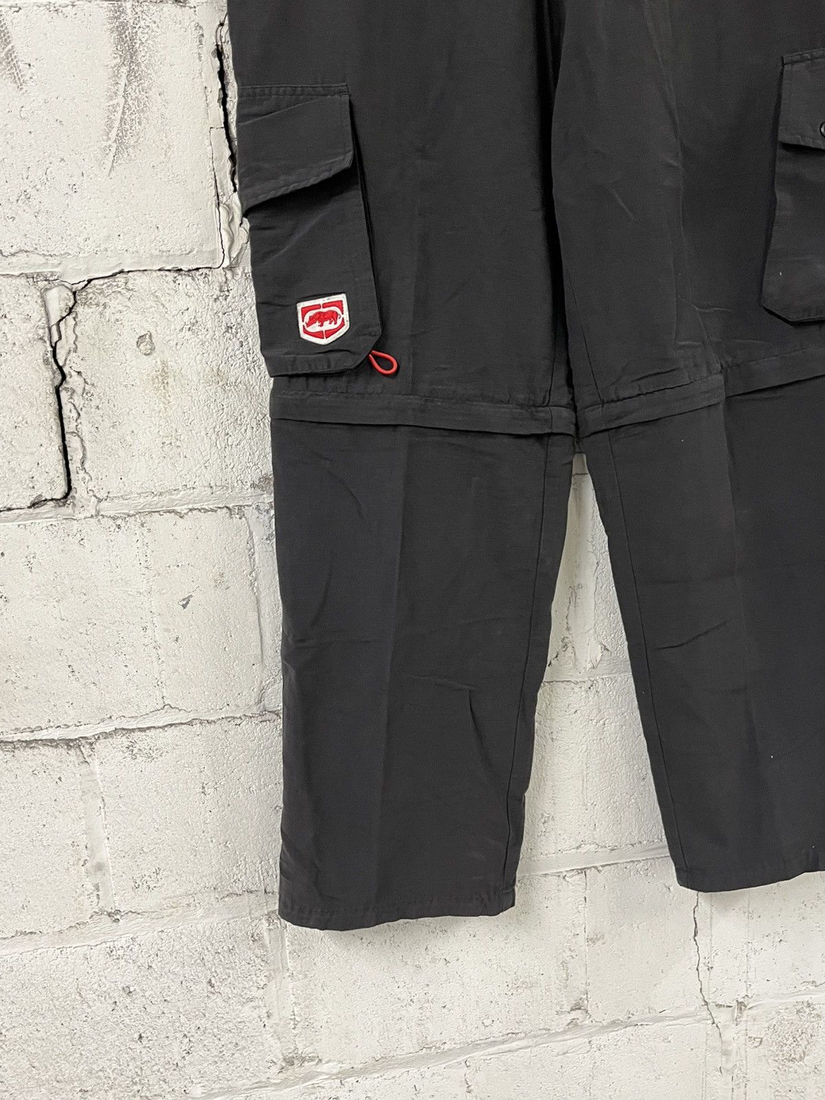 Ecko Unltd. Ecko y2k baggy fit rare rave cargo utility skater hype Size US 34 / EU 50 - 6 Thumbnail