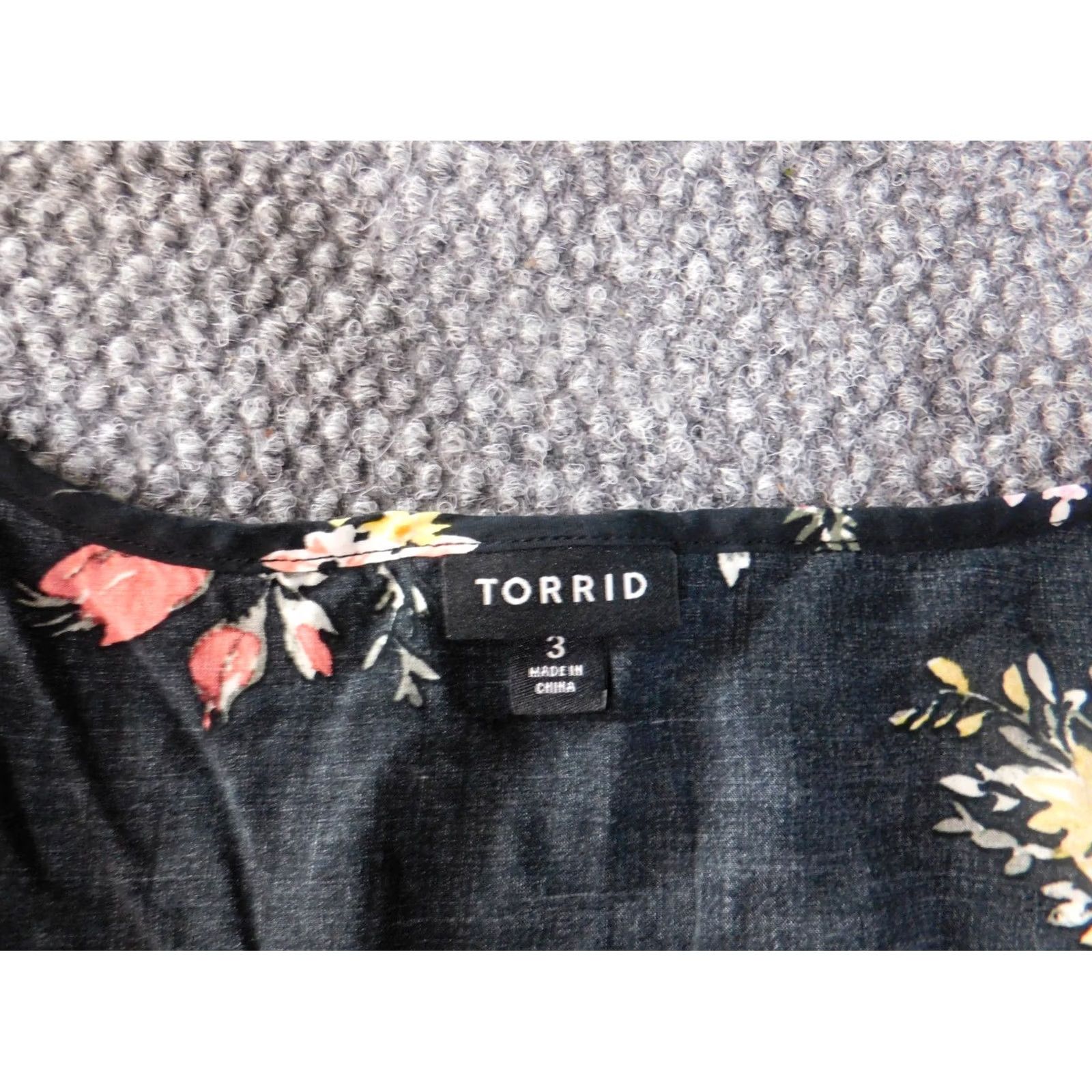 Torrid Torrid Blouse Shirt Black Womens 3X Pullover Round Neck Sleeveless Party Casual Stretch Rayon Plus Size Included Sheer Size XXL / US 16-18 / IT 52-54 - 5 Thumbnail