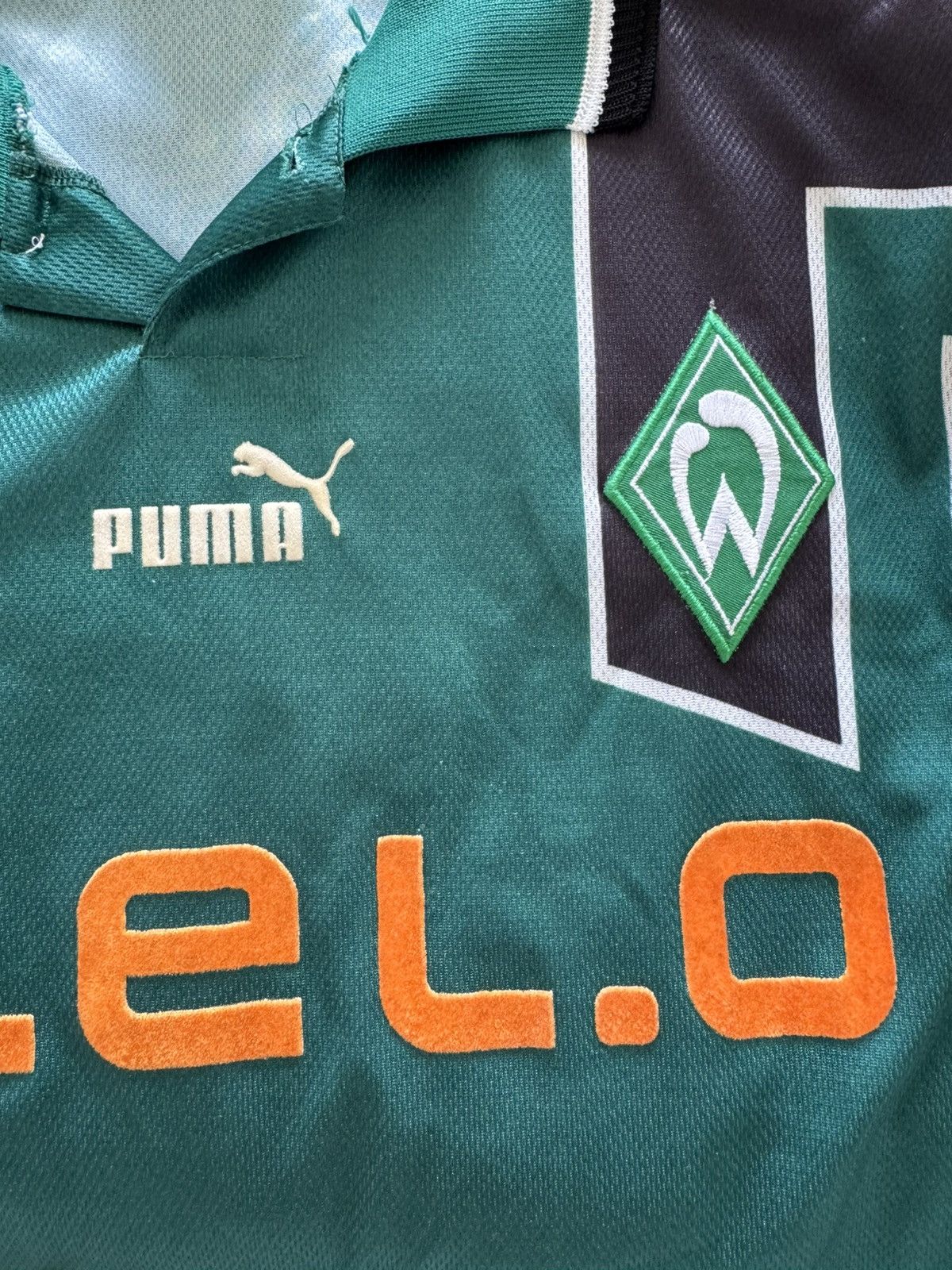 Puma Vintage 1997/1998 SV Werder Bremen Home Jersey #10 Puma Size US M / EU 48-50 / 2 - 5 Thumbnail