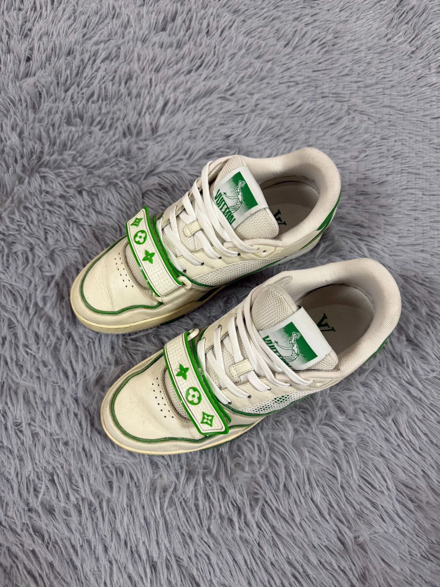 Louis Vuitton Louis Vuitton Training Green Lowtop Sneakers 6 Men Size US 6 / EU 39 - 1 Thumbnail