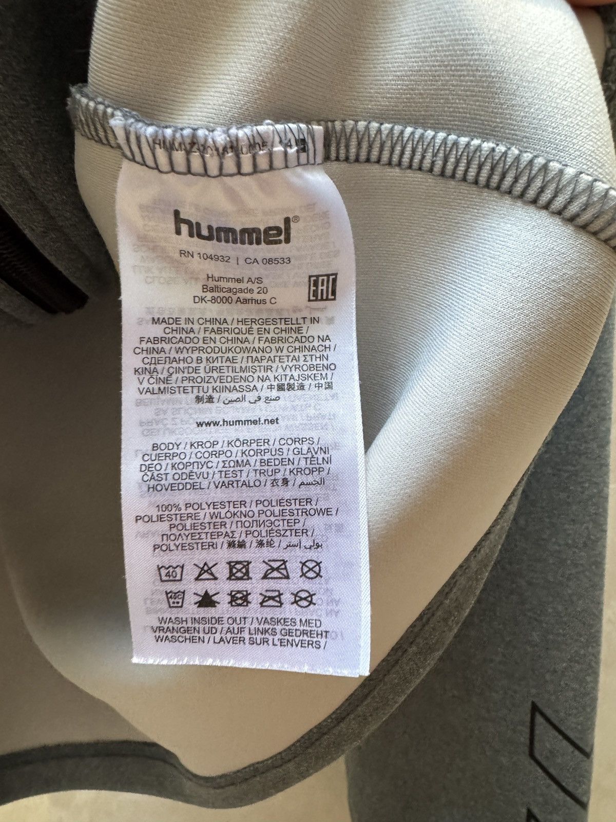Hummel Middlesbrough FC Hummel Football Navy Training Track Zip Size US L / EU 52-54 / 3 - 5 Thumbnail