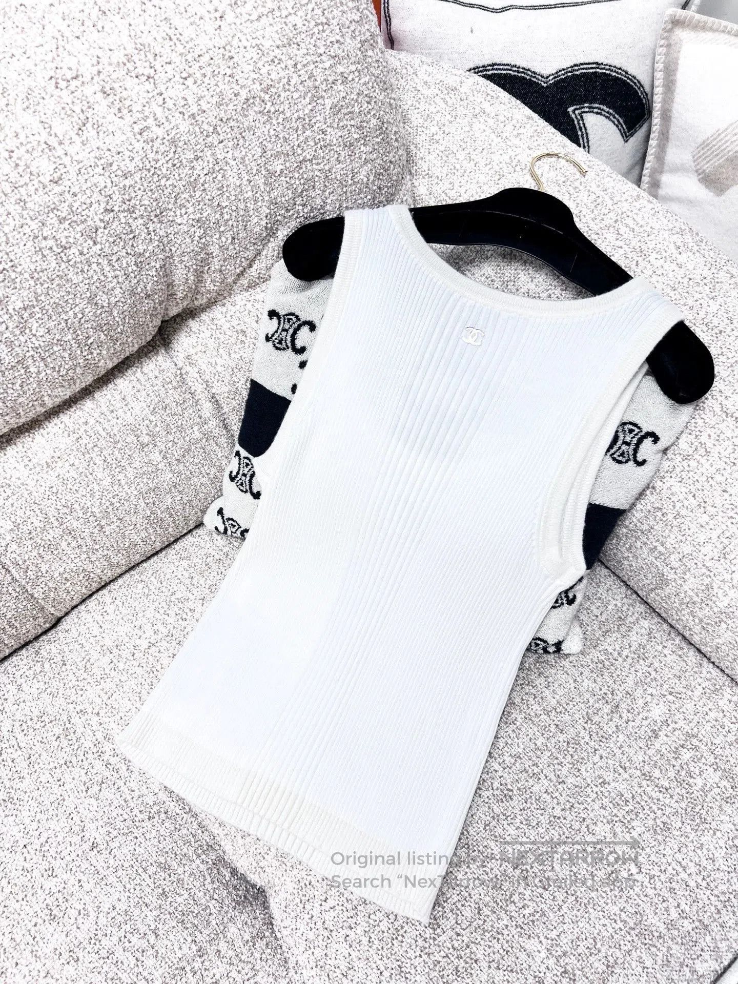 Chanel Chanel 25C White Knit Sleeveless Top. Size US L / EU 52-54 / 3 - 3 Thumbnail