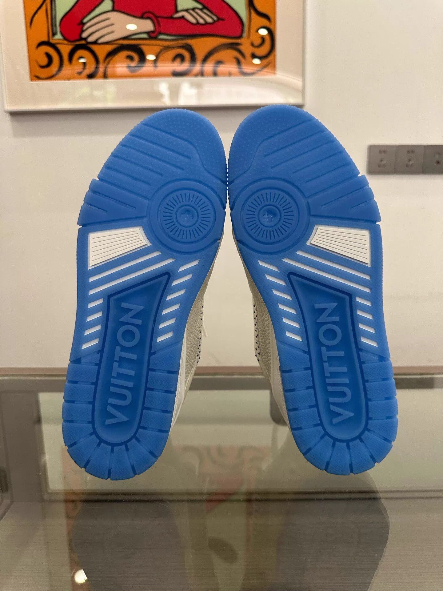 Louis Vuitton LV Men's Blue White Colorblock Beaded Logo Trainer Size US 7.5 / EU 40-41 - 6 Thumbnail