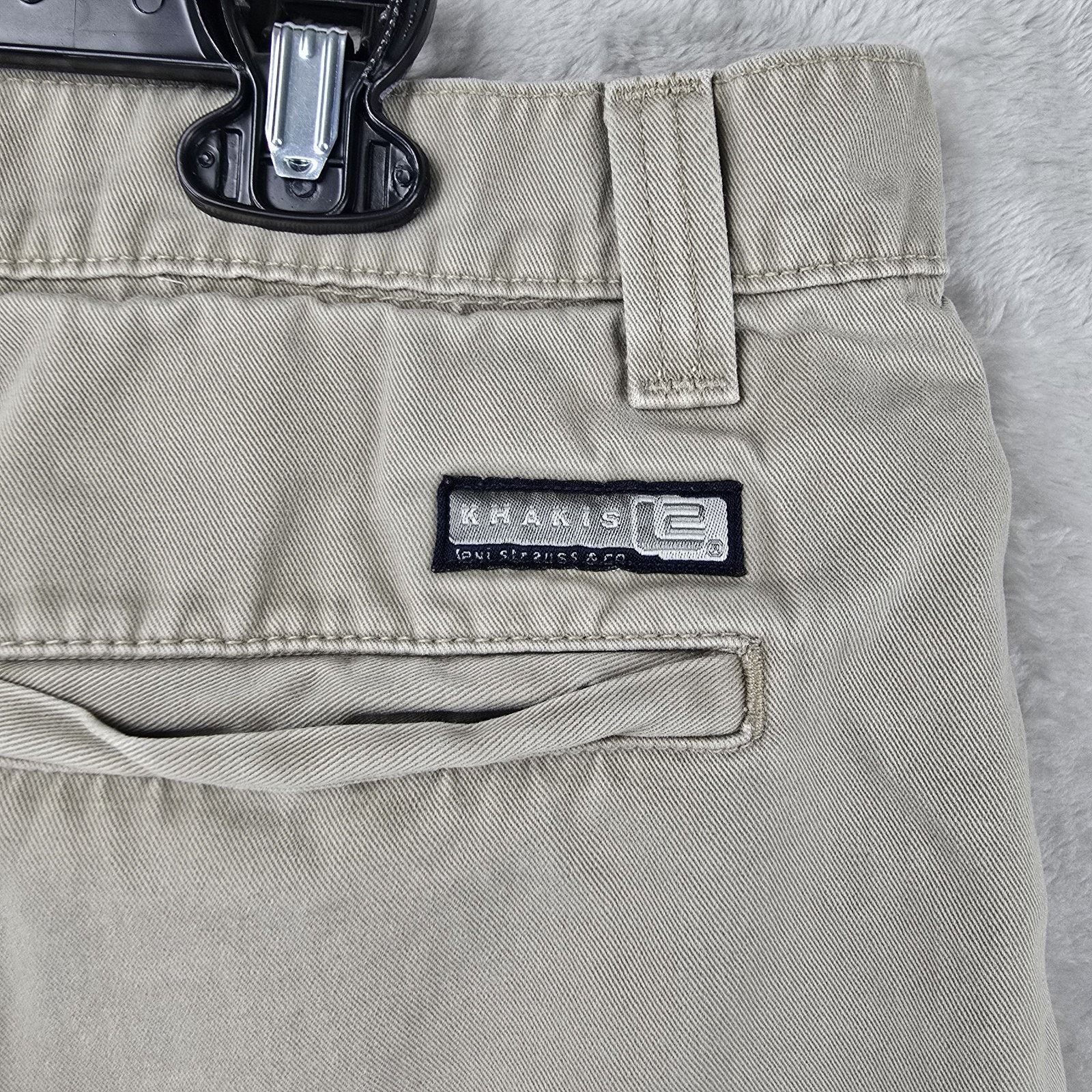 Levi's Vintage Levis L2 Khaki Pants Mens 38x30 (Fits 38x27) Baggy Size US 38 / EU 54 - 9 Thumbnail