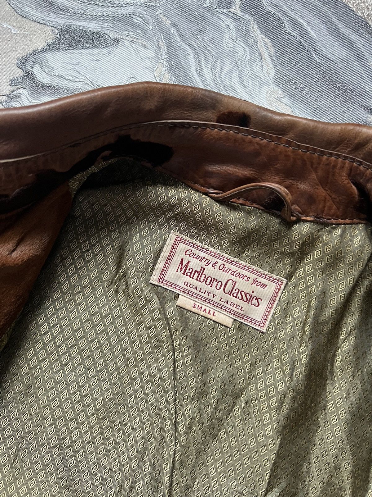 Japanese Brand × Leather × Vintage Vintage cowboy Marlboro classic cow fur leather jacket Size S / US 4 / IT 40 - 5 Thumbnail