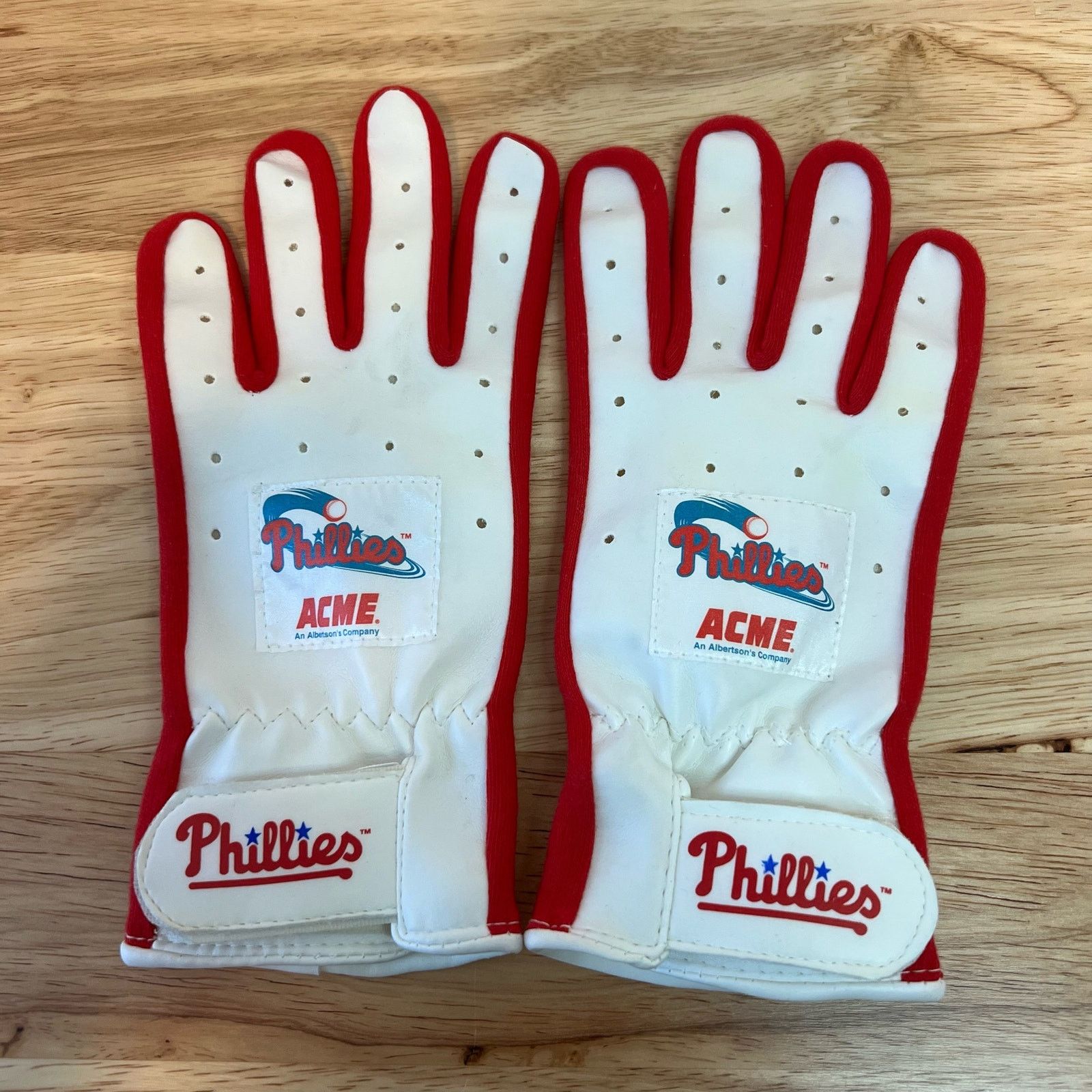 MLB Philadelphia Phillies ACME Retro MLB Baseball Batting Gloves Size ONE SIZE - 1 Thumbnail