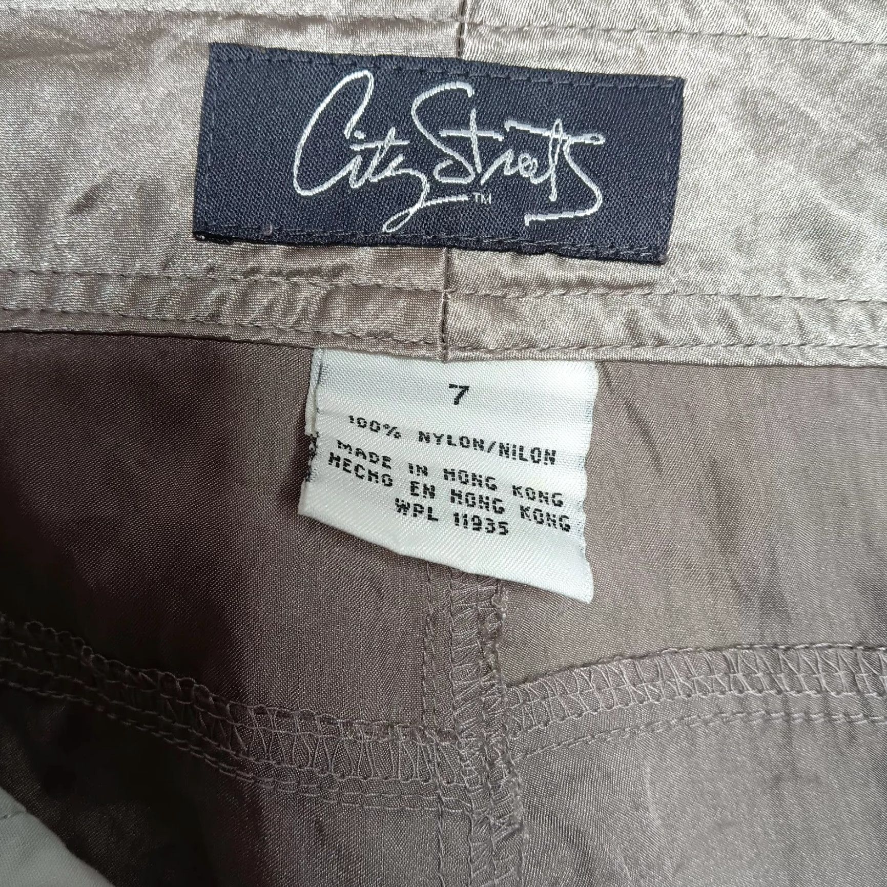 Vintage VINTAGE City Streets Cargo Pants Size 7 Shimmery Silver Nylon Bootcut Womens Size 28" / US 6 / IT 42 - 4 Thumbnail