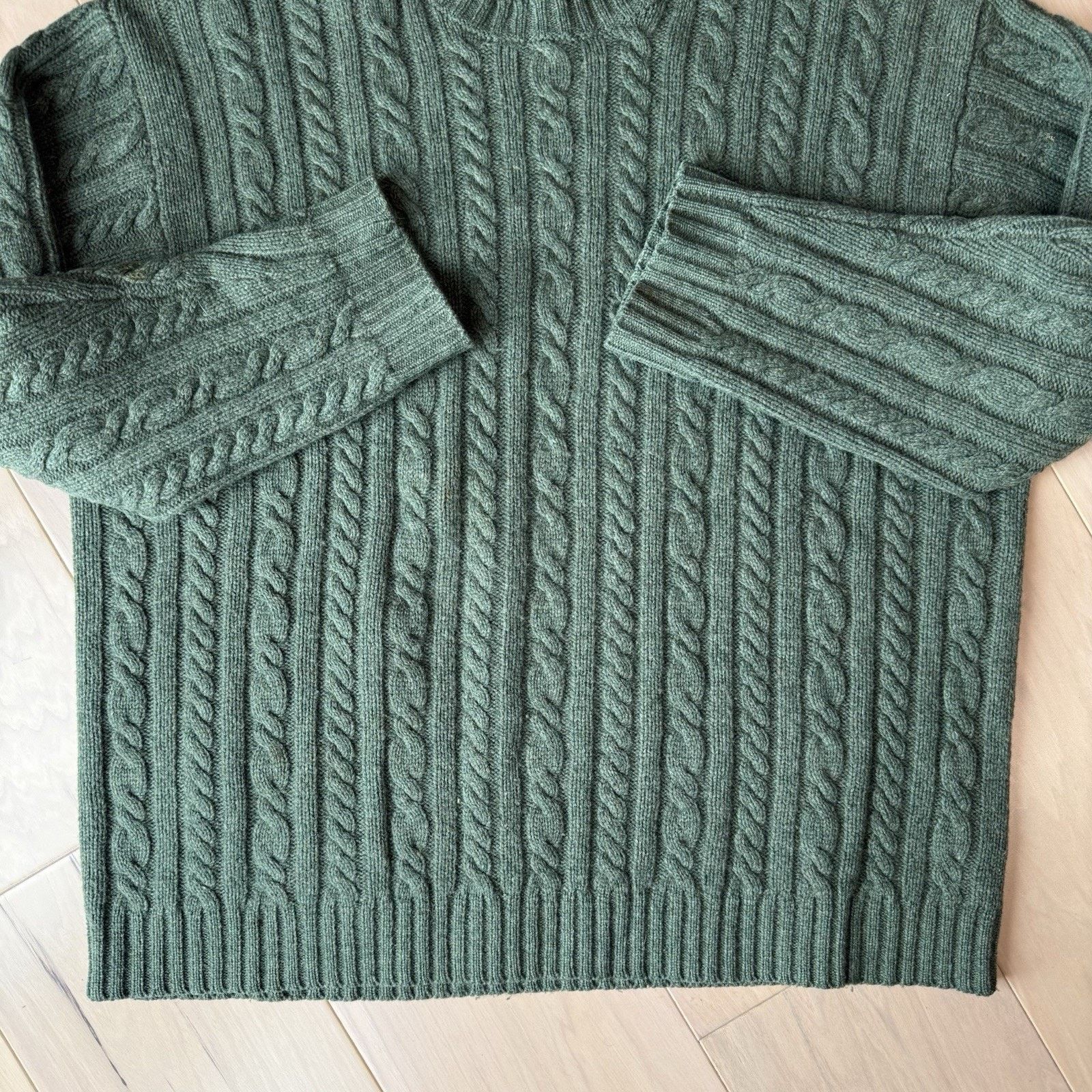 J.Crew Vintage J Crew Cable Knit Wool Sweater Large Green Oarsman Size US L / EU 52-54 / 3 - 5 Thumbnail