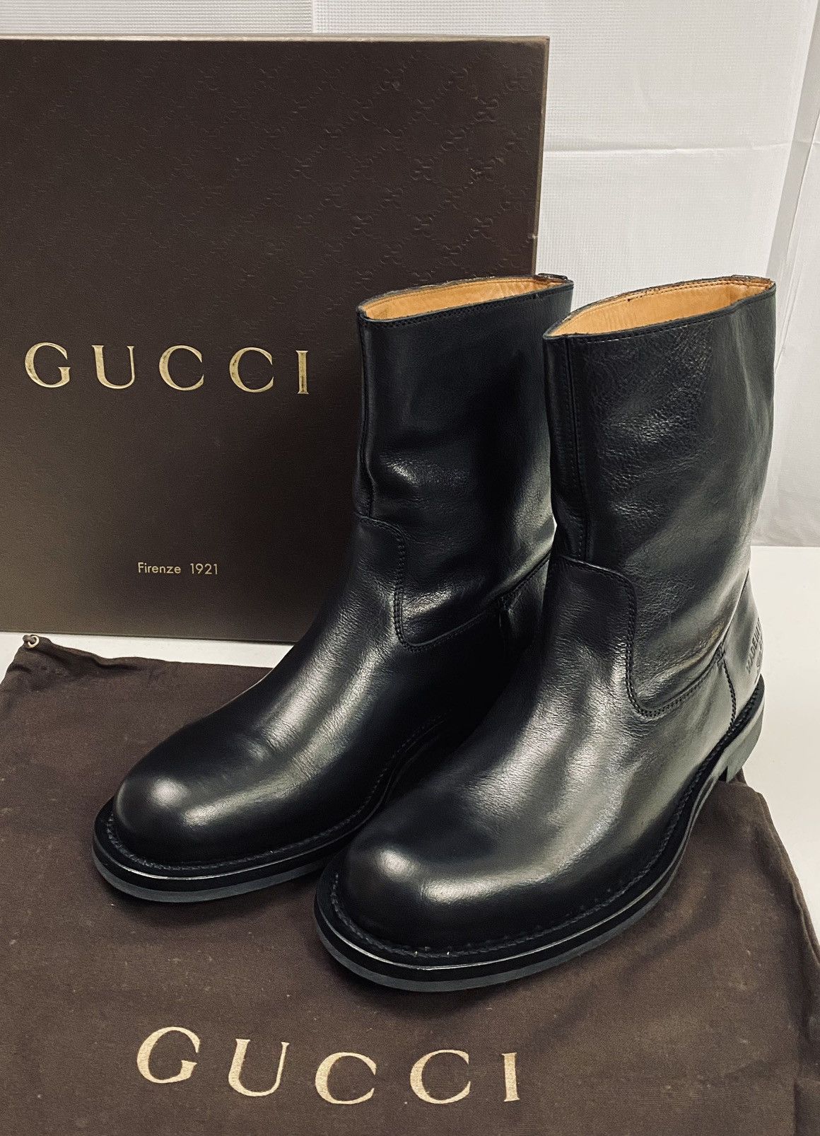 Gucci Gucci 🇮🇹 black calf commando sole logo heel ankle boots 9 NEW Size US 9 / EU 42 - 15 Thumbnail