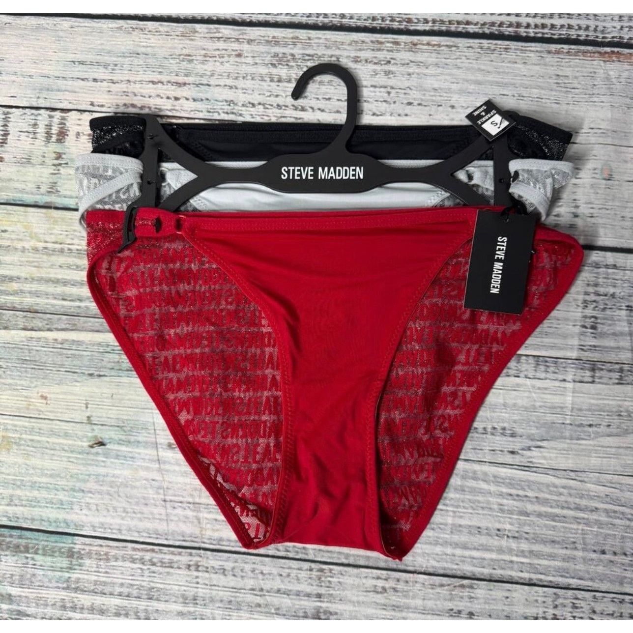 Steve Madden Steve Madden 3 Piece Lace Glitter Pantie Set Sm NWT Size ONE SIZE - 1 Thumbnail