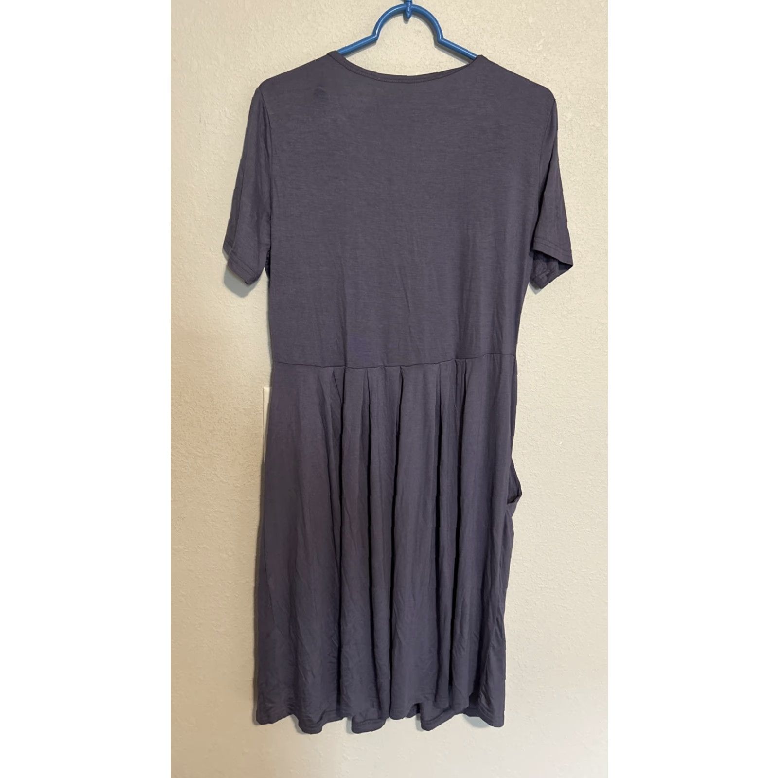 Vintage AUSELILY blue dress Pockets Knit Rayon Spandex Solid Knee Length Short Sleeve Round Neck Pullover Size L / US 10 / IT 46 - 2 Thumbnail
