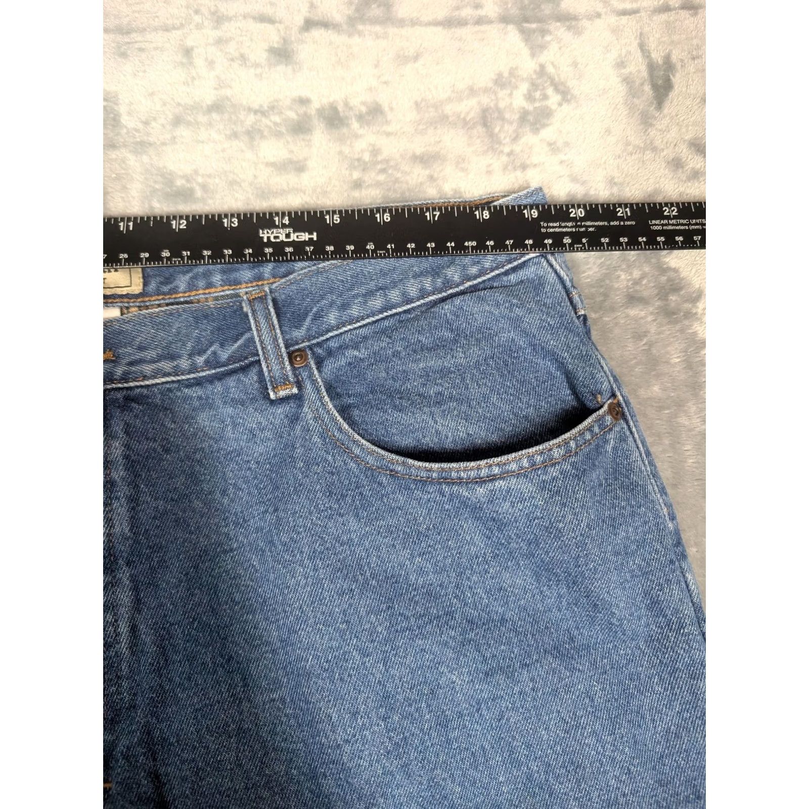 Vintage L.L.Bean Jeans Mens 40x32 Blue Relaxed Fit Flannel Lined Warm Denim Pants Shirt Category: Jeans (Body) Size US 40 / EU 56 - 2 Thumbnail