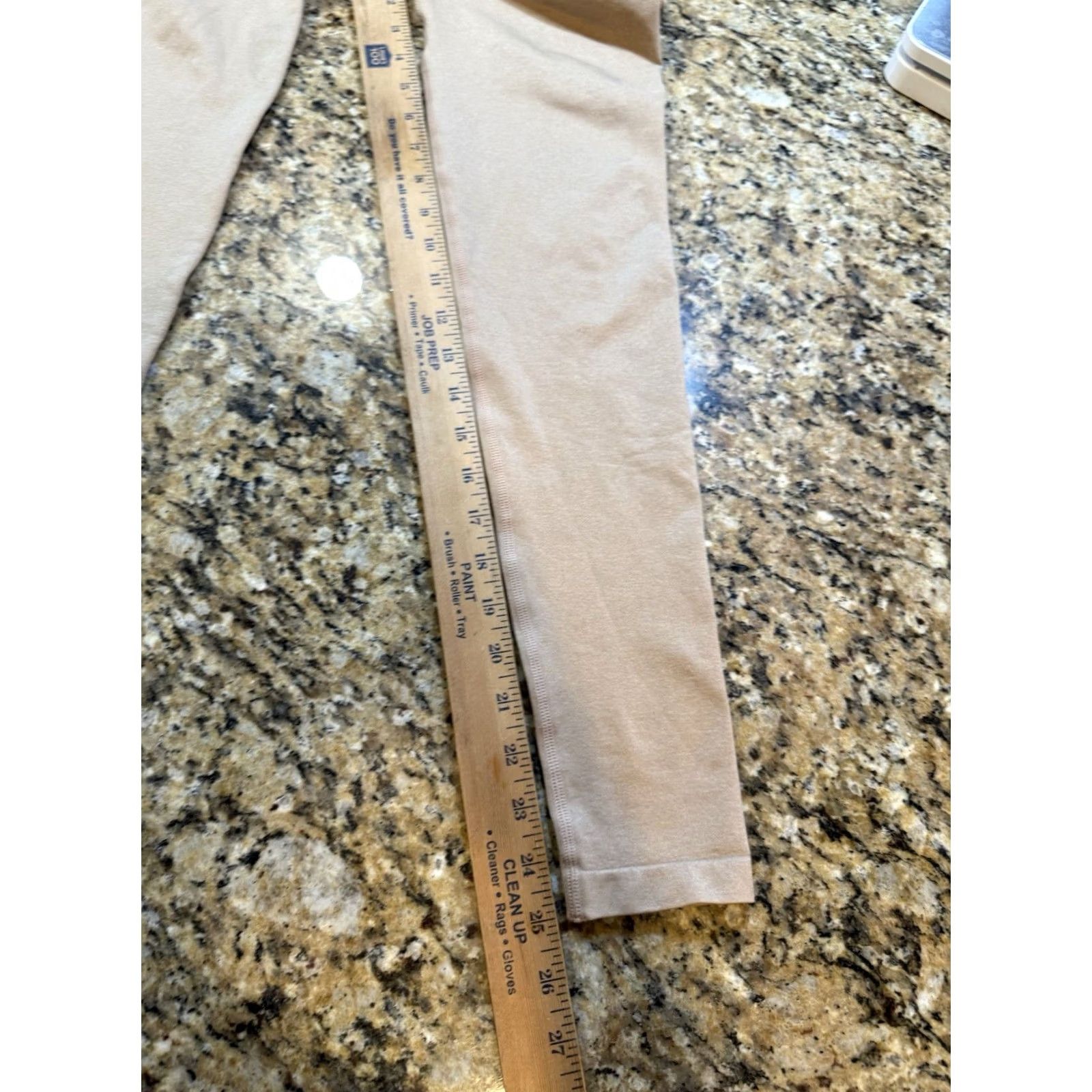 Vintage Aurola Women’s Leggings Scrunch Seamless Gym Work Out Tan S Small Brown Activewear Yoga Gym & Training Breed? Size 28" / US 6 / IT 42 - 6 Thumbnail