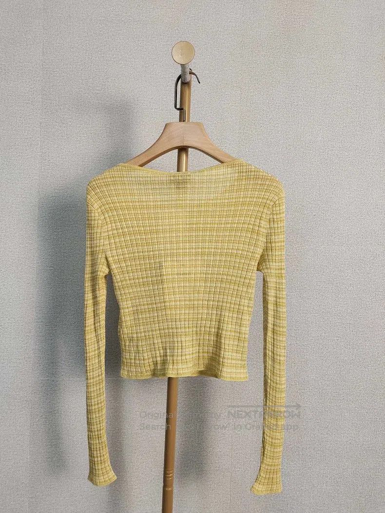 Chanel Chanel Yellow Knit Cardigan Size 34. Size US XS / EU 42 / 0 - 2 Thumbnail