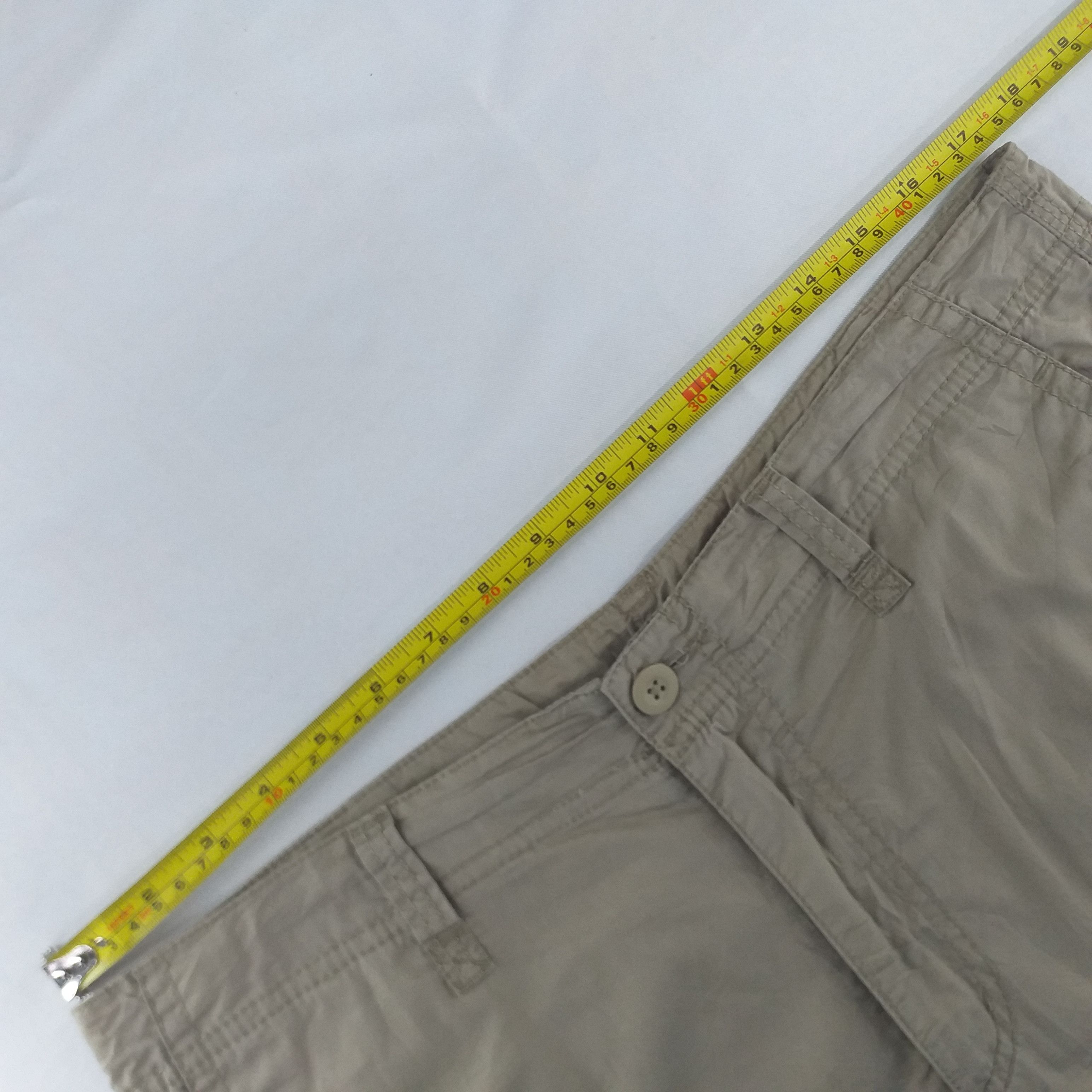 Japanese Brand Uniqlo Japanese Brand Cargo Pocket Pants 35 x 32 CP030 Size US 35 - 16 Thumbnail