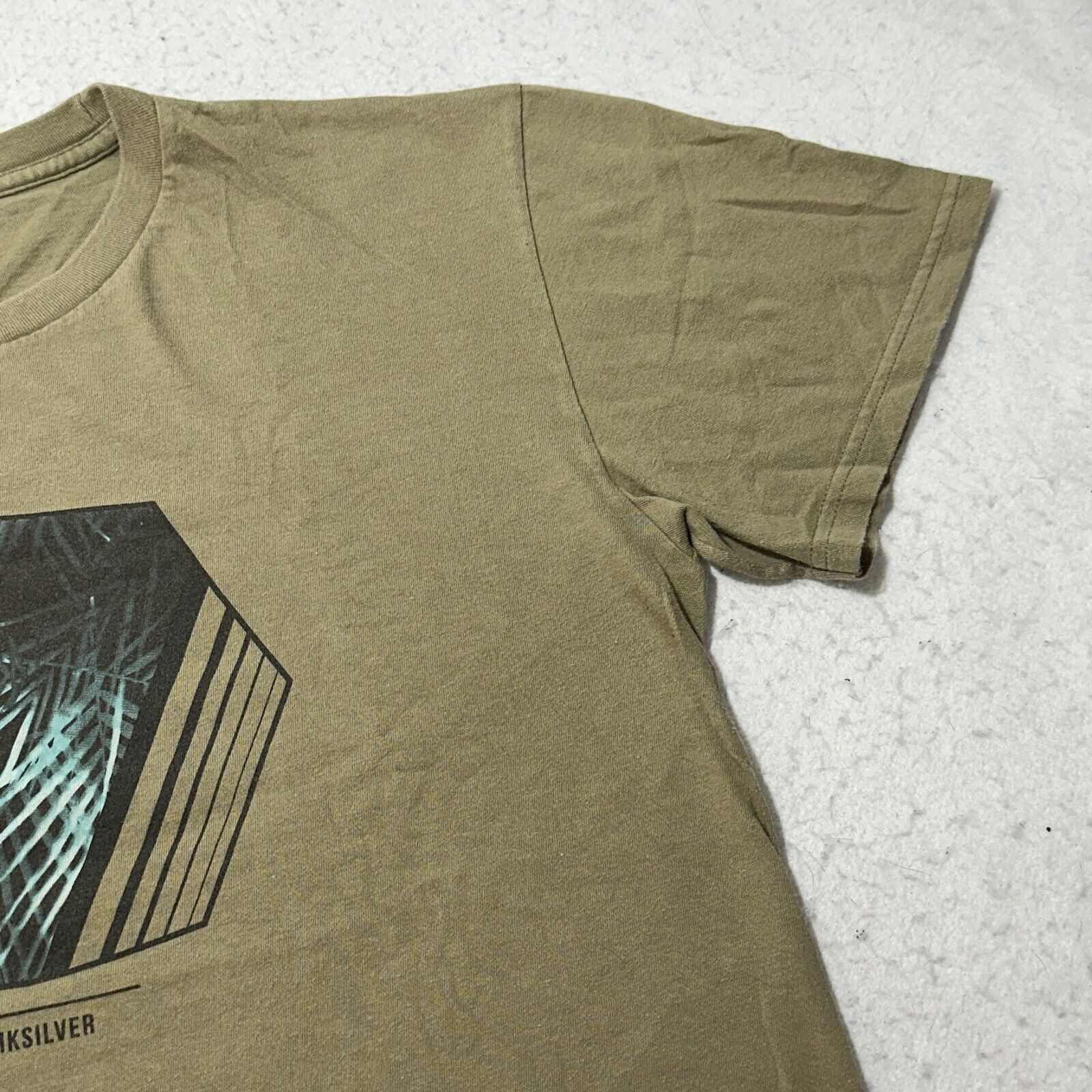 Quiksilver Quiksilver Large Crewneck Olive Green Graphic T Shirt Size US L / EU 52-54 / 3 - 4 Thumbnail