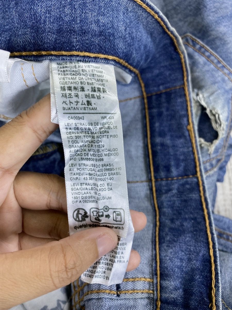 Levi's Vintage Levi’s 502 Distressed Slim Fit Denim Pants Size US 30 / EU 46 - 14 Thumbnail
