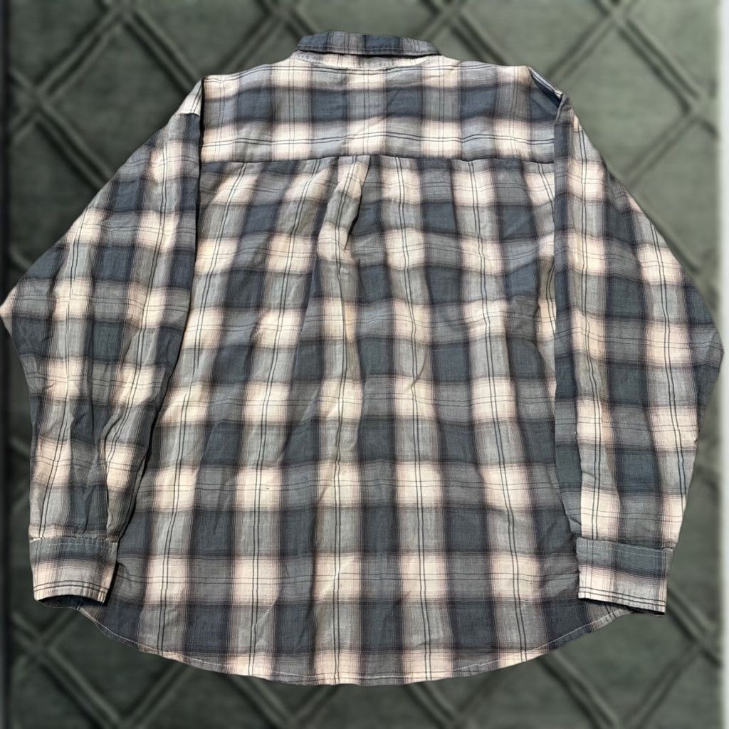 Vintage VINTAGE 90s Green White Plaid Flannel Shirt Button-Down Separate Issue Men L Regular Long Sleeve Mens Size US L / EU 52-54 / 3 - 1 Thumbnail