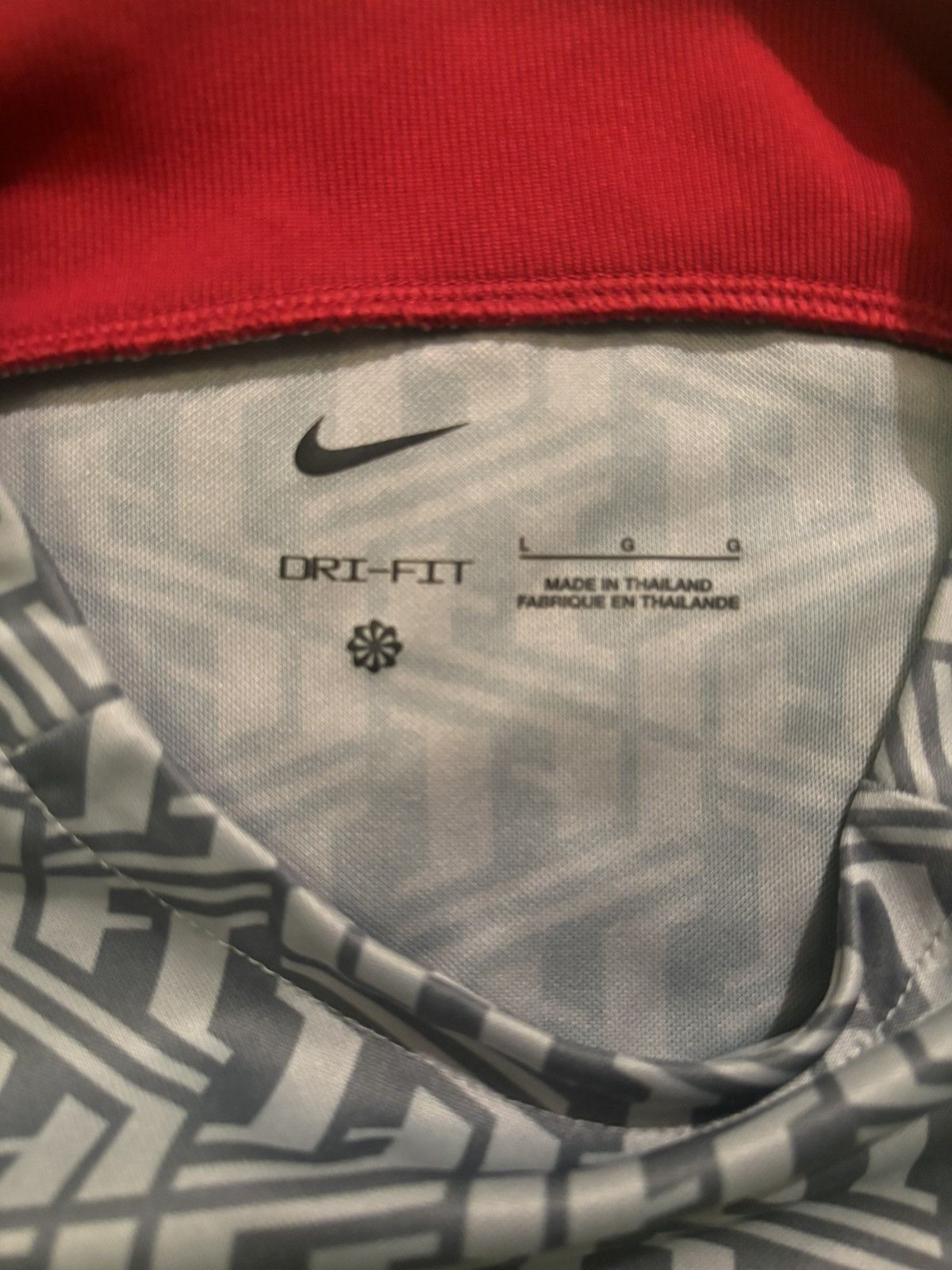 Nike Nike Liverpool Jersey Size US L / EU 52-54 / 3 - 4 Thumbnail