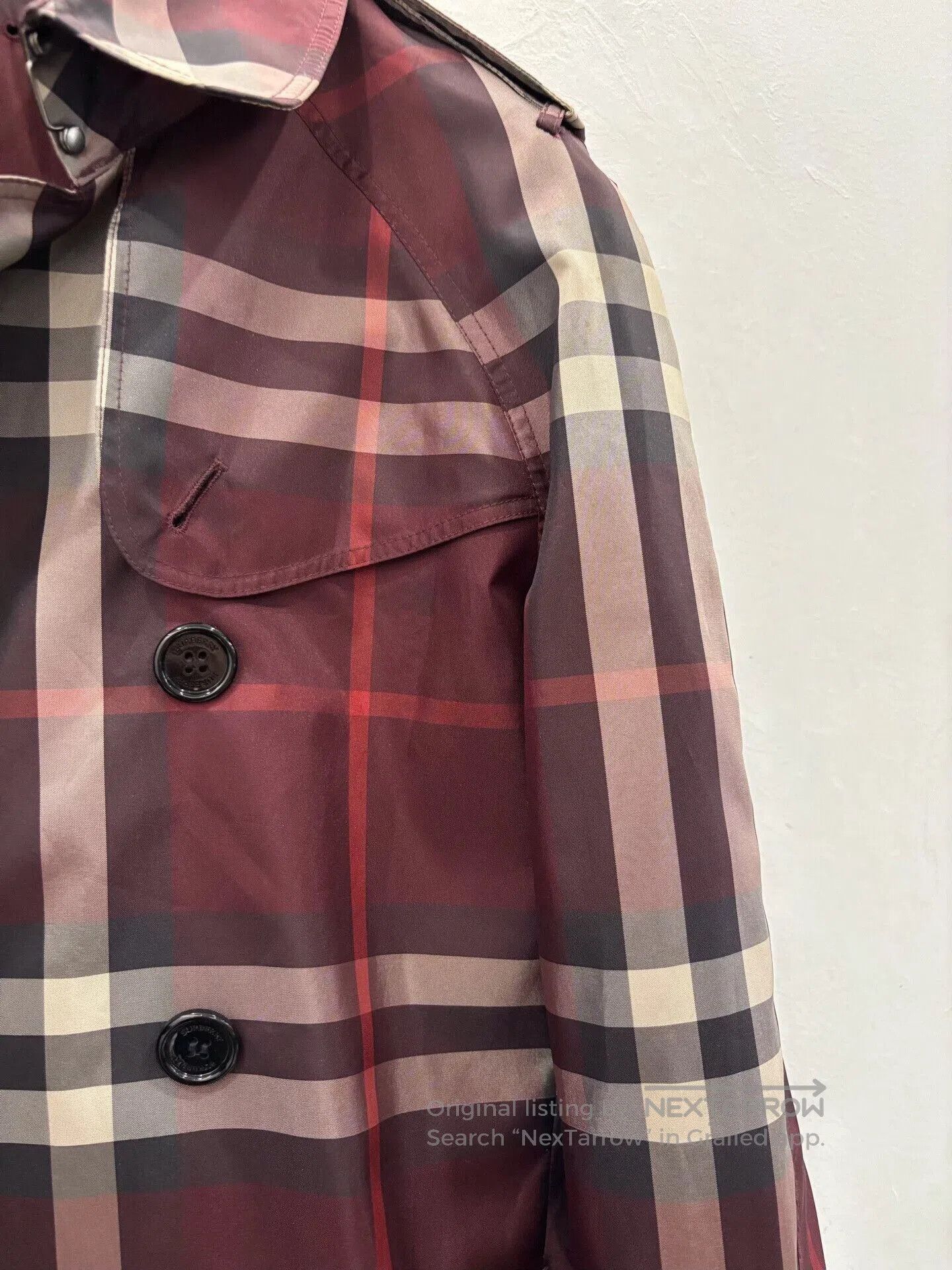 Burberry Burberry London Check Horse Logo Red Trench Coat. Size M / US 6-8 / IT 42-44 - 4 Thumbnail