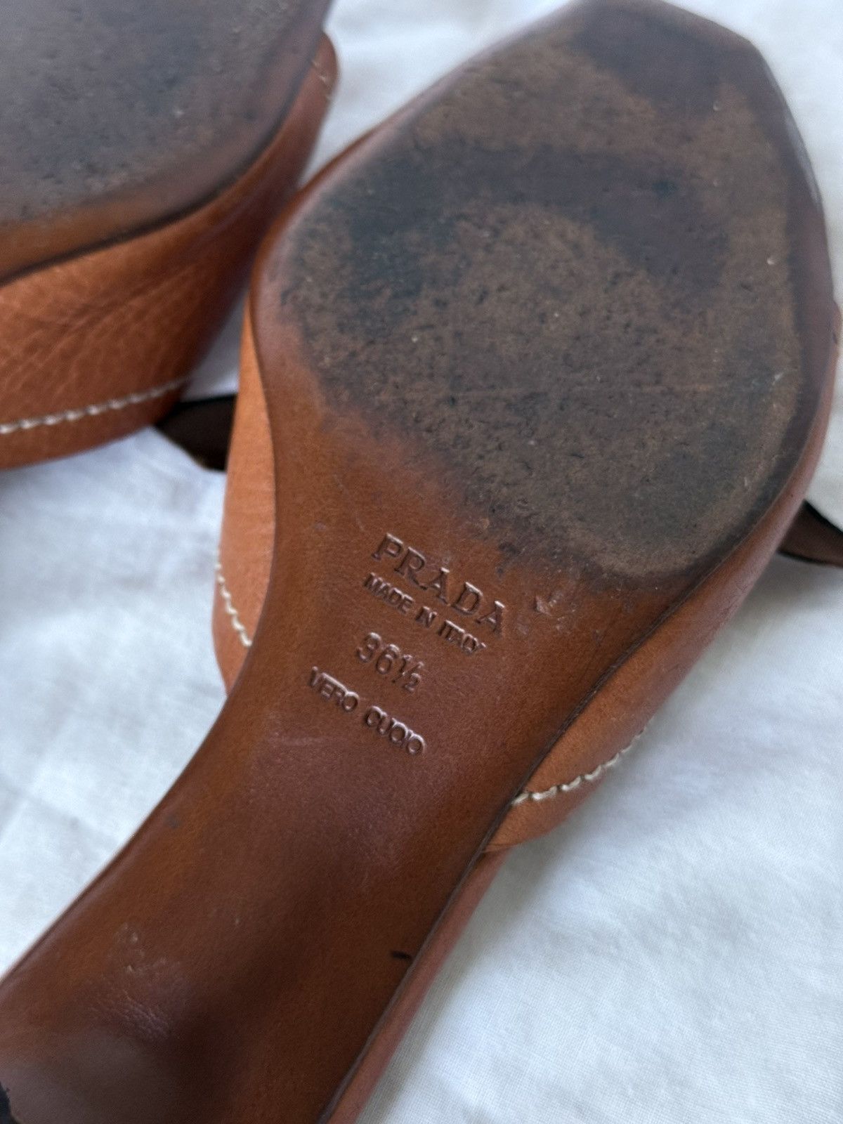 Prada Prada Leather Brown Velvet Bows Mules Kitten Heels Size US 5.5 / IT 35.5 - 7 Thumbnail