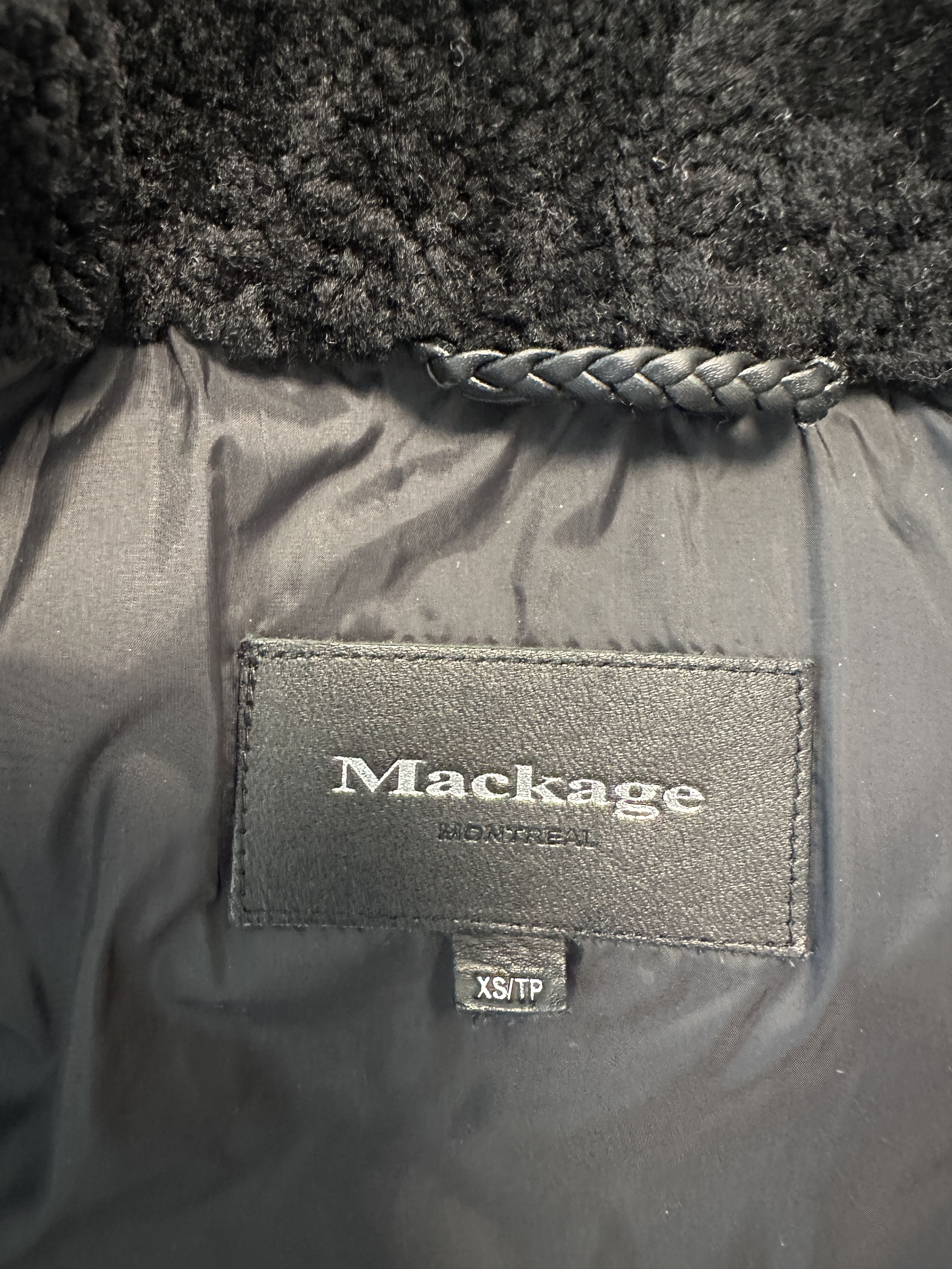Mackage MACKAGE JULIANN PUFFER DOWN COAT JACKET NAVY XS Size XS / US 0-2 / IT 36-38 - 5 Thumbnail