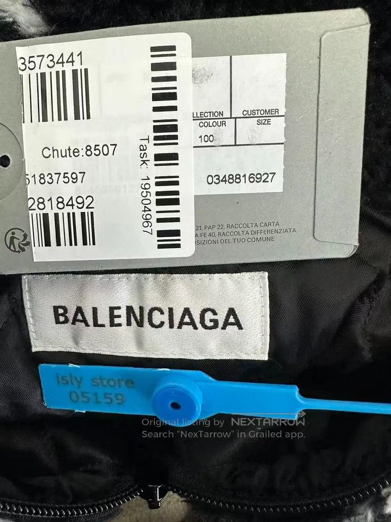 Balenciaga Balenciaga Standing Collar Raglan Sleeve Loose Faux Fur Pu Size XXS / US 00 / IT 34 - 4 Thumbnail