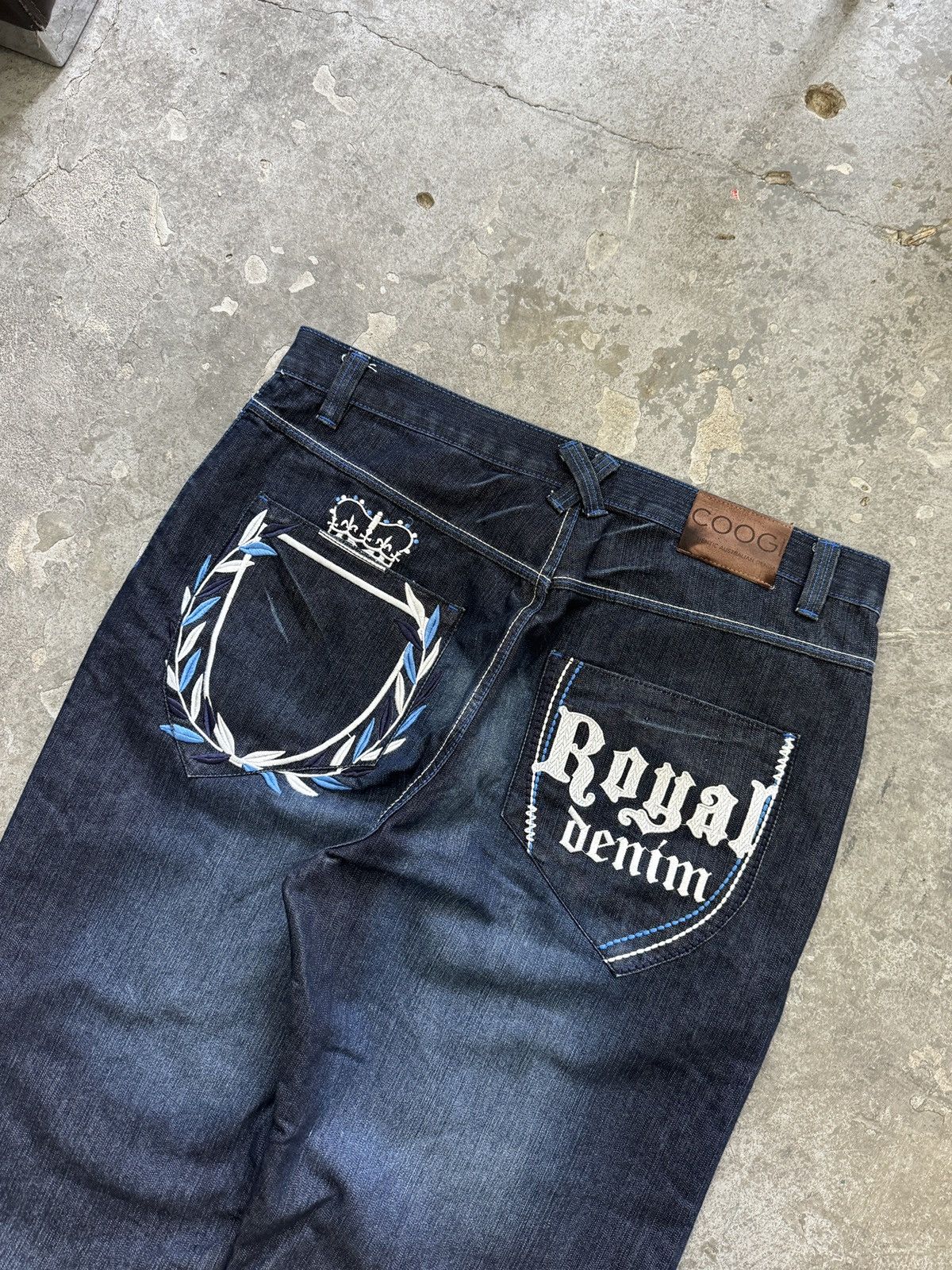 Coogi Vintage y2k COOGI Rap Baggy Denim Shorts Size US 40 / EU 56 - 2 Thumbnail