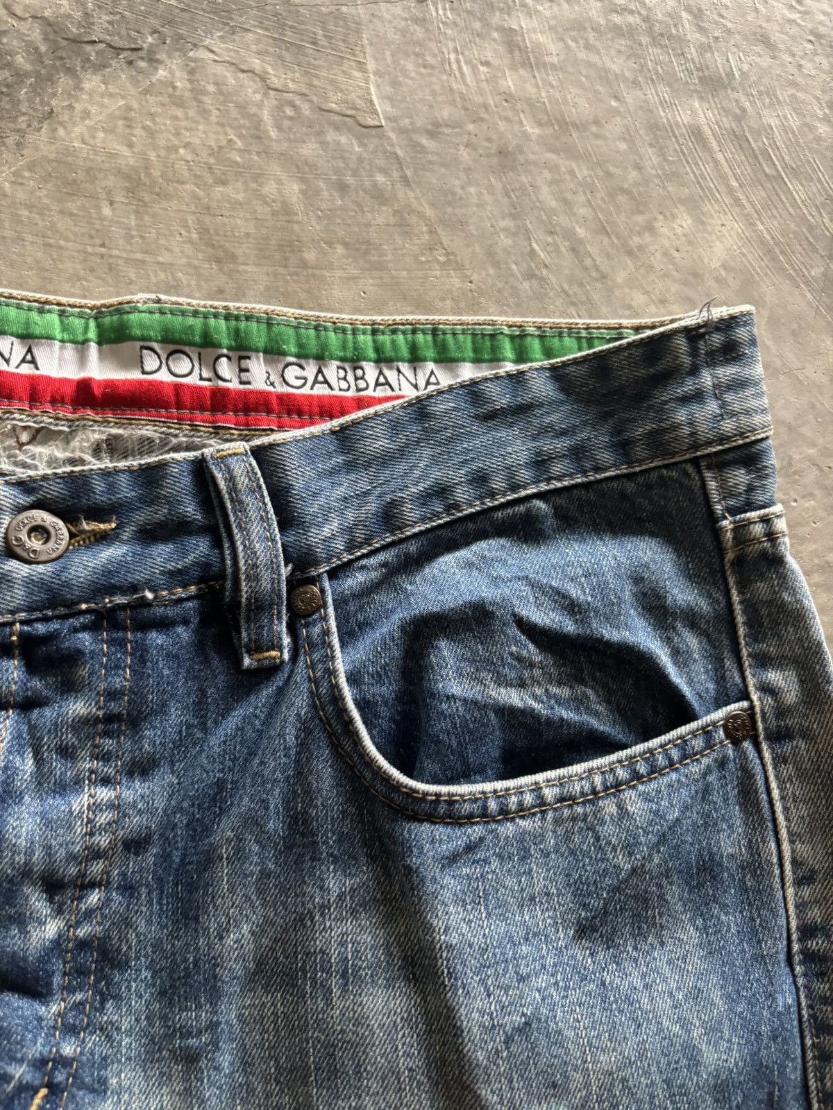 Dolce & Gabbana DOLCE & GABBANA vintage big logo archive italy jeans Size US 34 / EU 50 - 8 Thumbnail