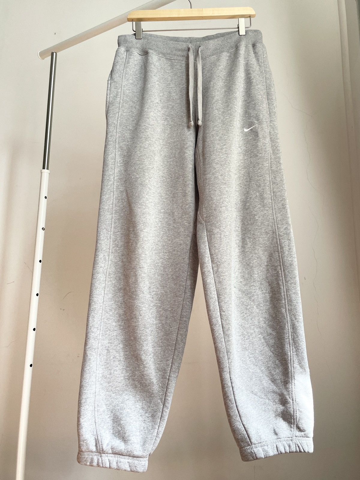 VINTAGE 🦈 Nike 00s grey Y2K Sweatpants sport pants