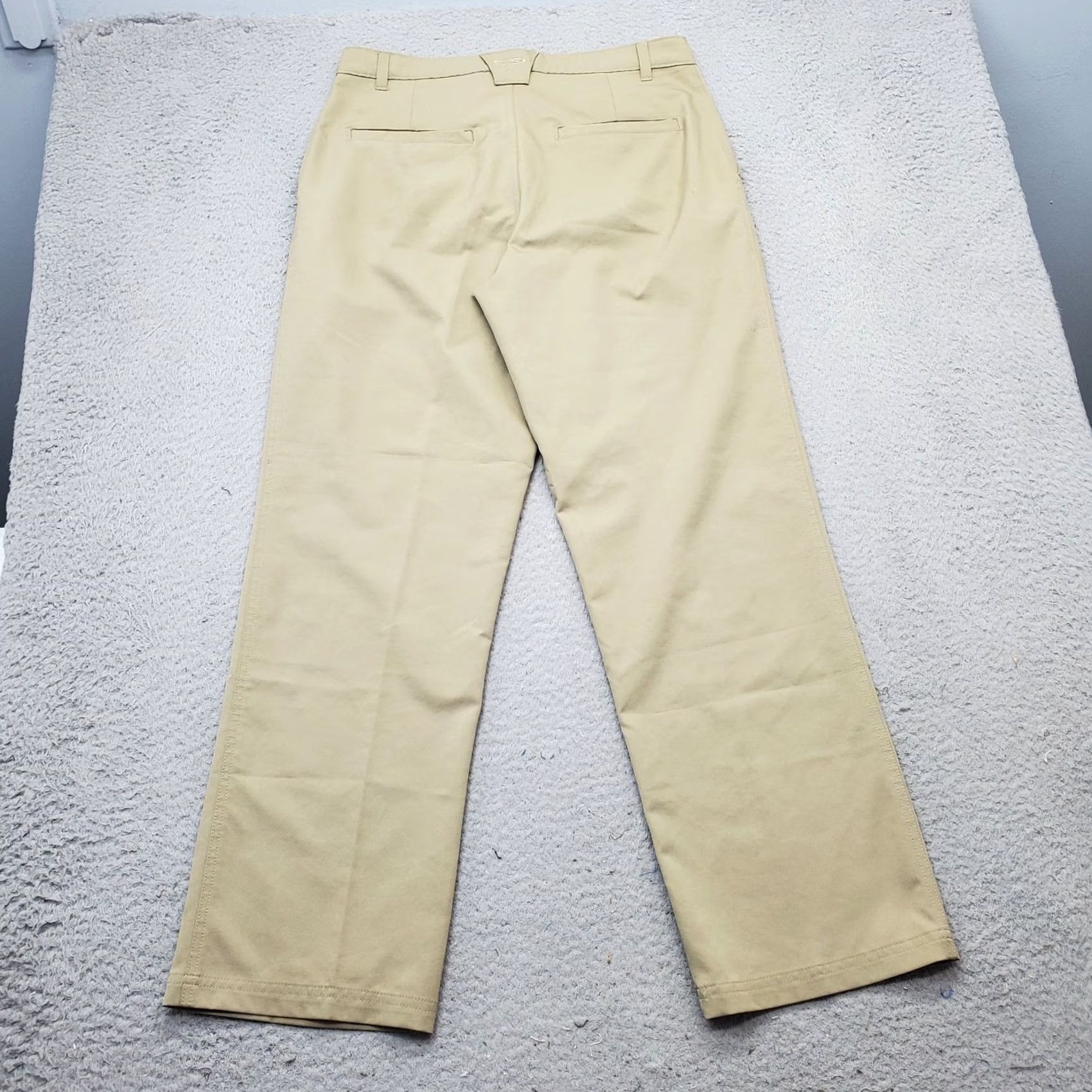 Champion Champion Pants Men’s 32/30 Tan Chino Flat Front Straight Leg Pocket Casual, Formal, Travel Mens Ventage? Size US 32 / EU 48 - 2 Thumbnail