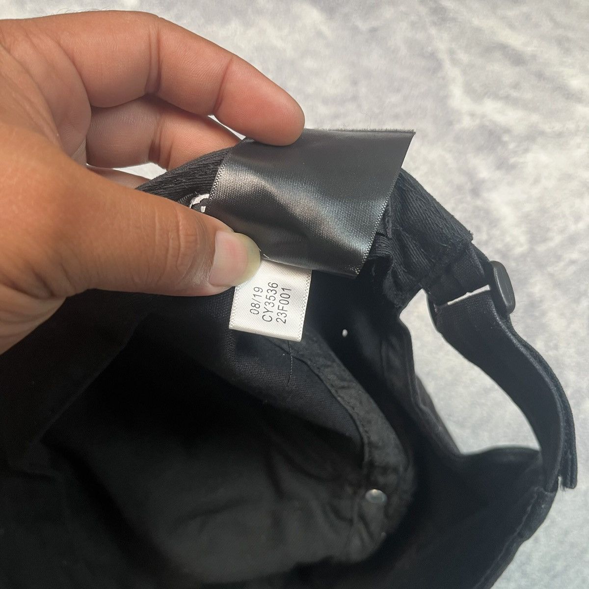 Yohji Yamamoto Yohji Yamamoto Y-3 Hats Size ONE SIZE - 6 Thumbnail