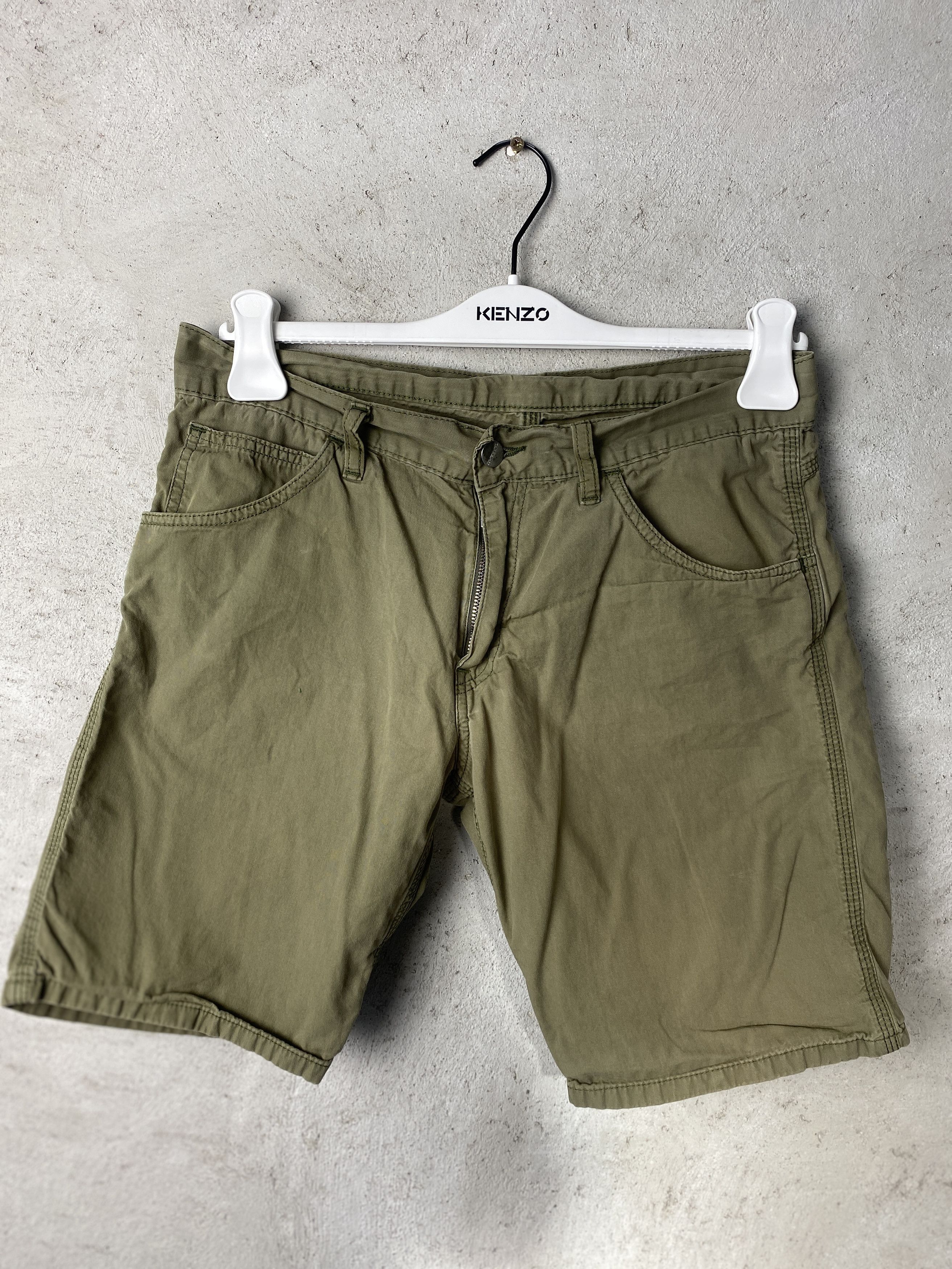 Carhartt Carhartt Skill Bermuda shorts basics casual Size US 30 / EU 46 - 2 Thumbnail