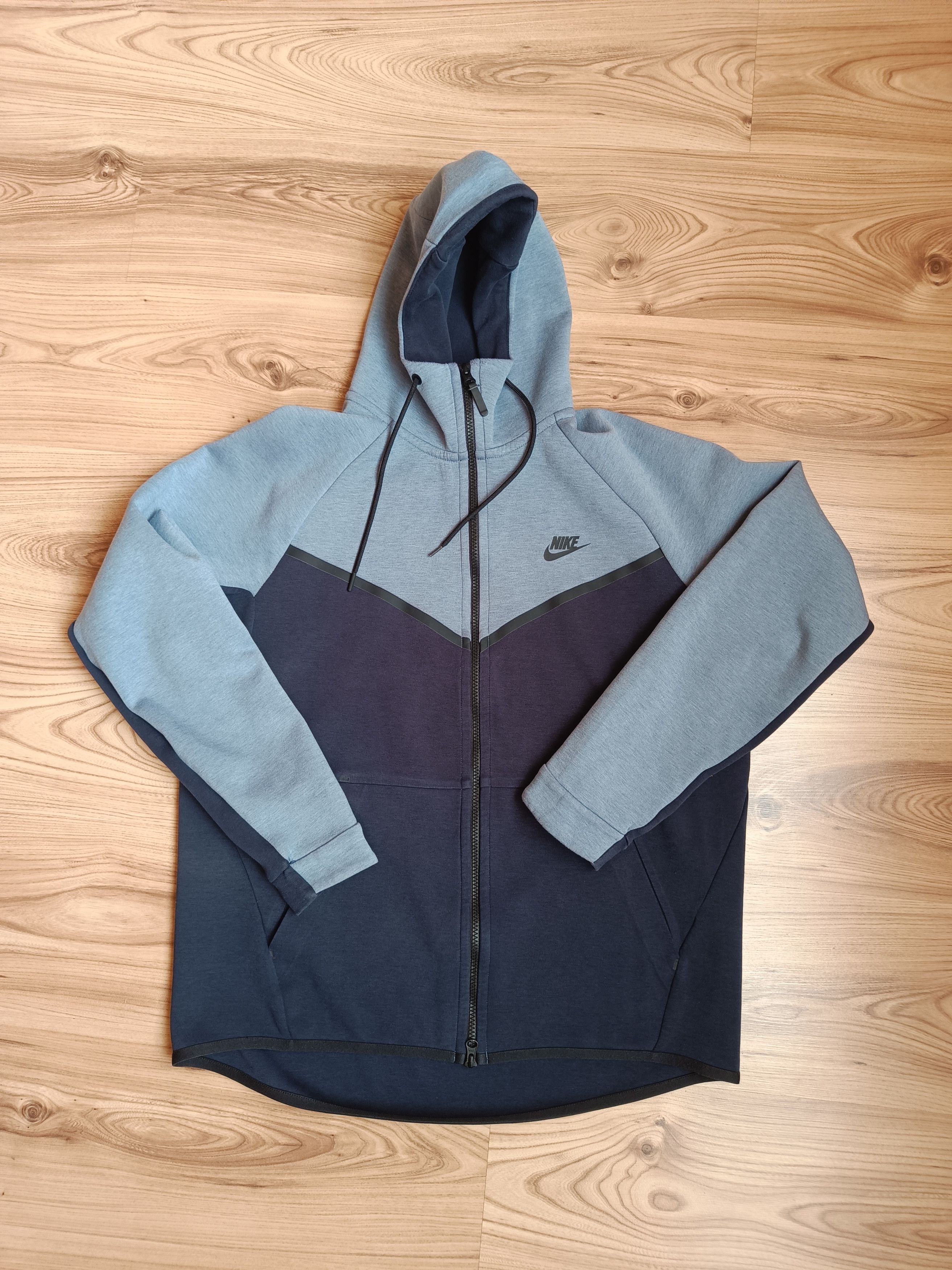 nike-streetwear-nike-tech-fleece-rare-navy-with-baby-blue-hoodie