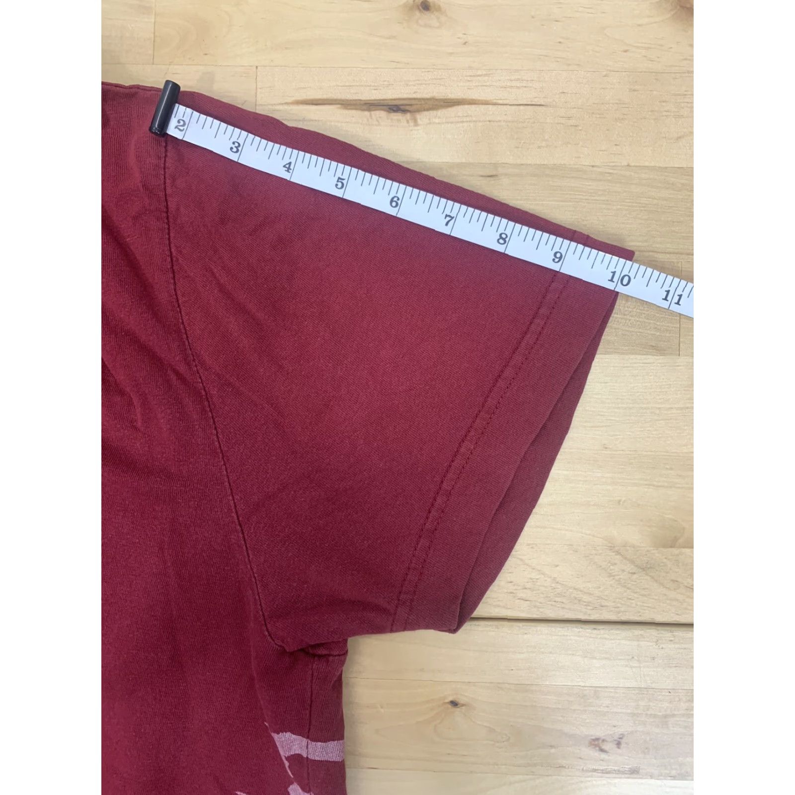 Calvin Klein VINTAGE Calvin Klein Red T Shirt Short Sleeve L Men 90s Regular Size L Shirts Red Calvin Klein 1272 Mens Size US L / EU 52-54 / 3 - 5 Thumbnail