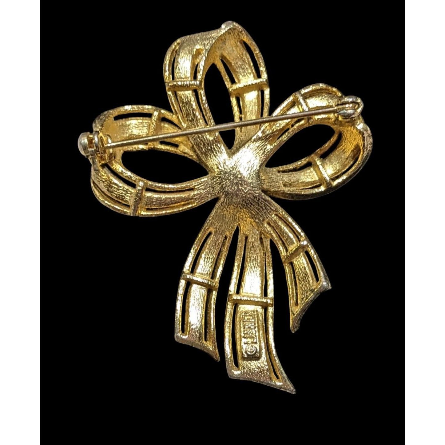 Other Vintage Lisner Gold Town Bow Brooch With Faux Pearl Accent Size ONE SIZE - 2 Thumbnail