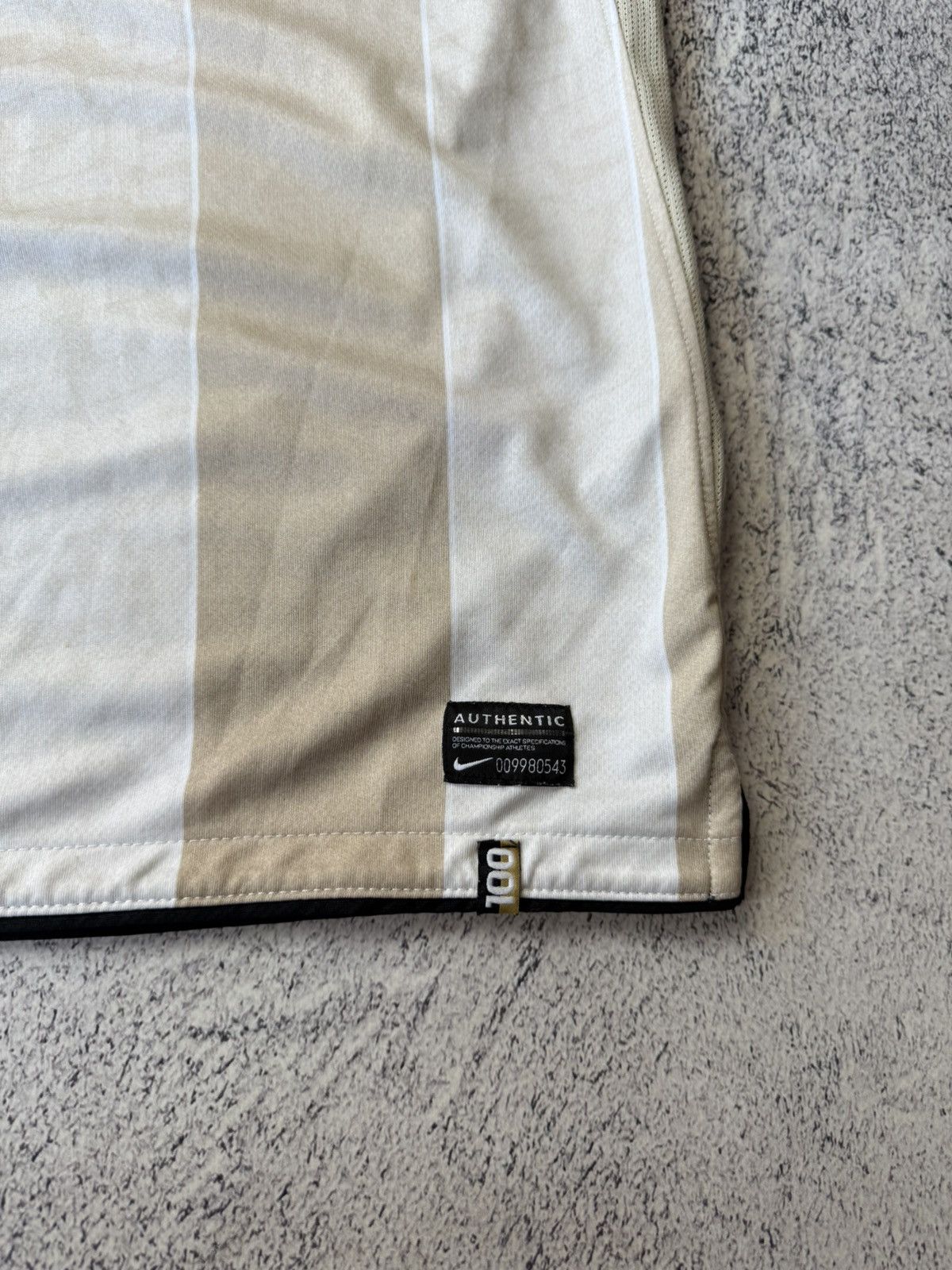 Nike Vintage Nike Ronaldo #9 Corinthians Home 2010 Camisa Jersey Size US M / EU 48-50 / 2 - 4 Thumbnail