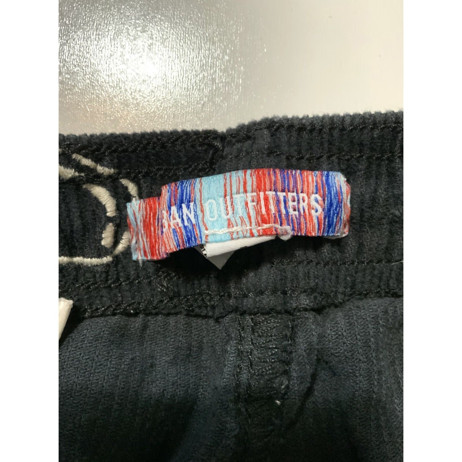 Urban Outfitters VINTAGE Urban Outfitters Okay Black Corduroy Pants Smiley Faces Sz. S Unisex Adults Pants Womens/Mens? Size US 29 - 6 Thumbnail