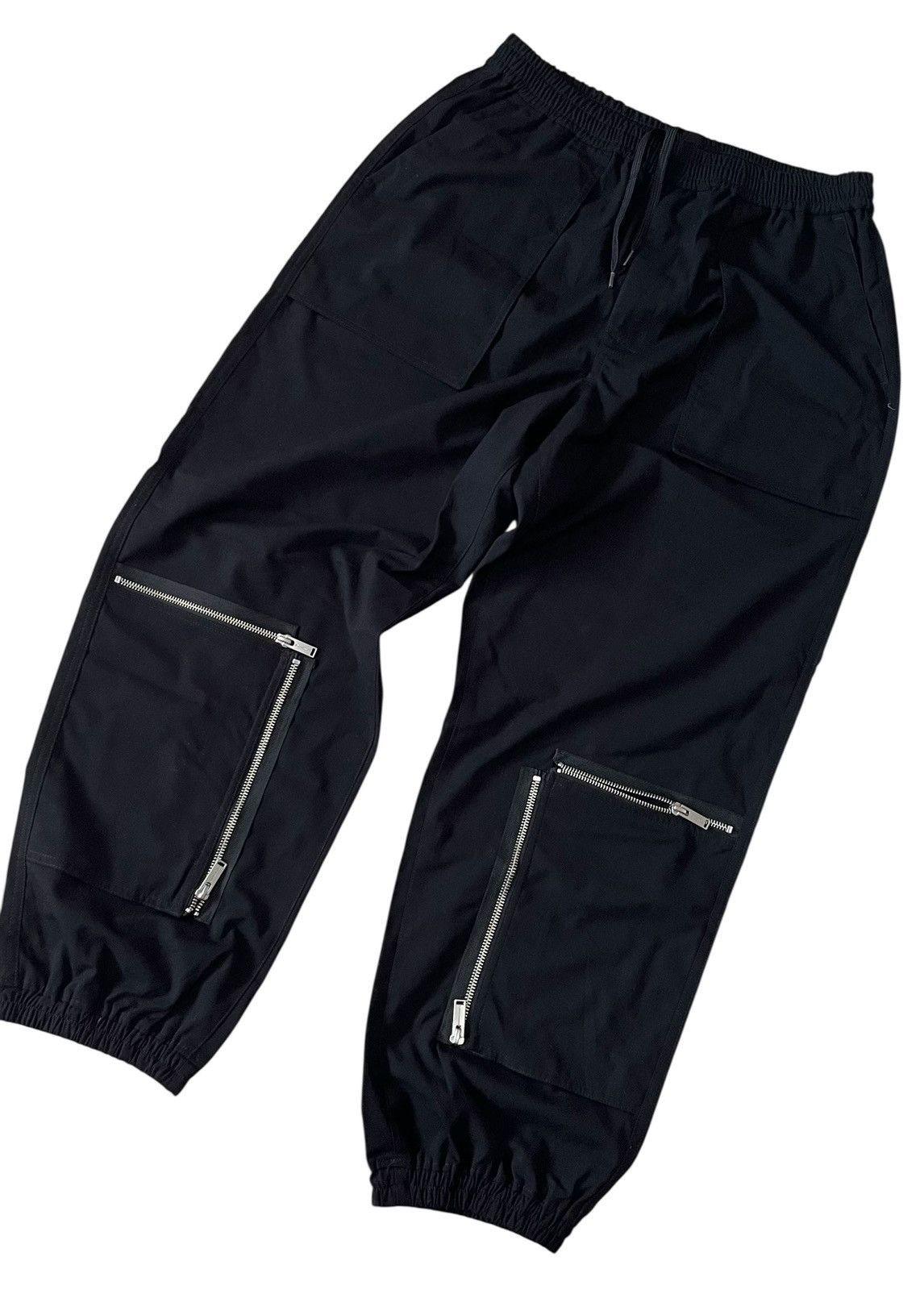 Undercover Undercover x gu cargo black multi zip sweatpants Size US 29 - 2 Thumbnail