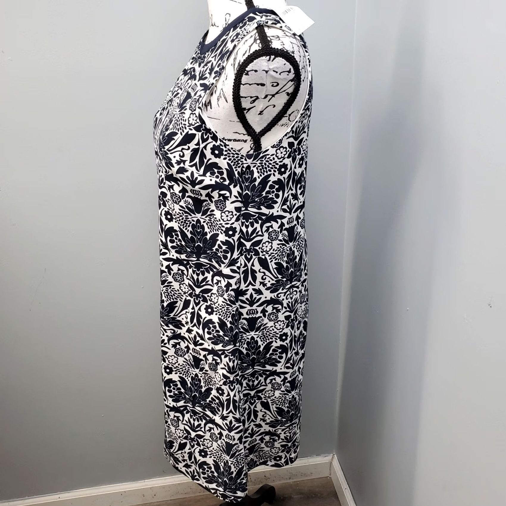 Loft LOFT Ann Taylor Tunic Dress Womens Size S White Navy Floral Lined Back Zip Sleeveless Midi Dress Size S / US 4 / IT 40 - 6 Thumbnail