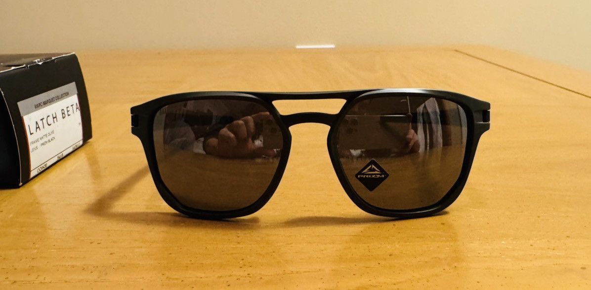 Oakley Oakley- Latch Beta- Frame Matte Olive- Lens Prizm Black Size ONE SIZE - 1 Thumbnail