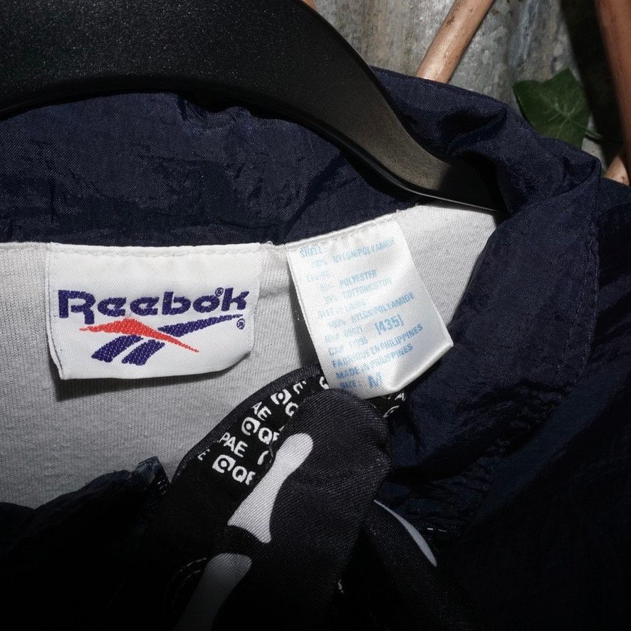 Reebok Vintage / Y2K Reebok big logo zip-up lightweight windbreaker Size US M / EU 48-50 / 2 - 3 Thumbnail