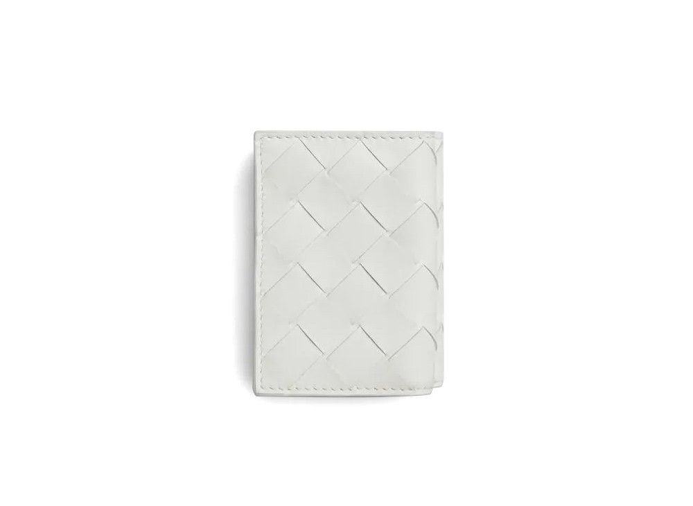 Bottega Veneta o1bcso1str0824 Size : OS / Tiny Tri-Fold Wallet in White Size ONE SIZE - 1 Thumbnail