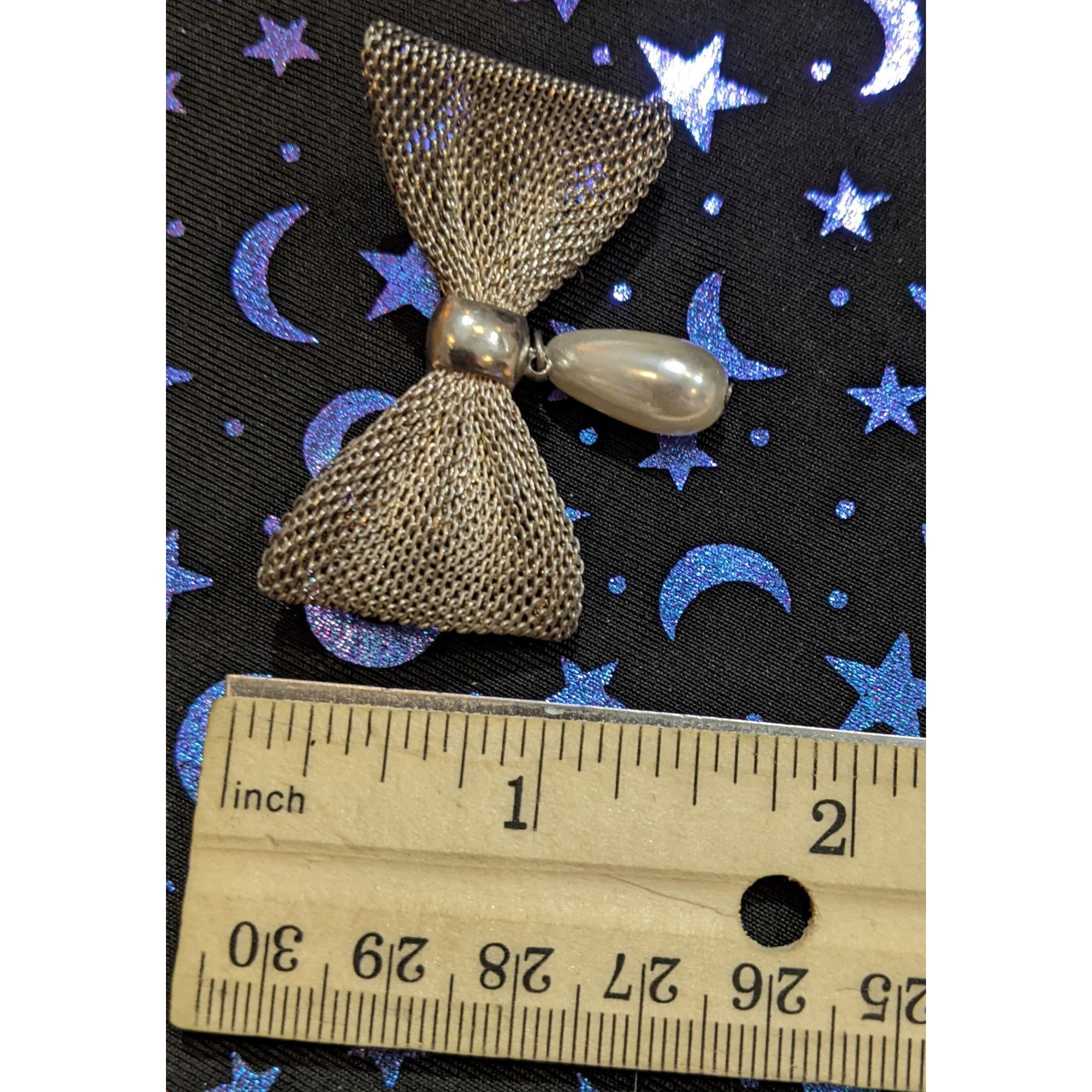 Other Vintage Coquette Mesh Silver Tone Bow Brooch Size ONE SIZE - 4 Thumbnail
